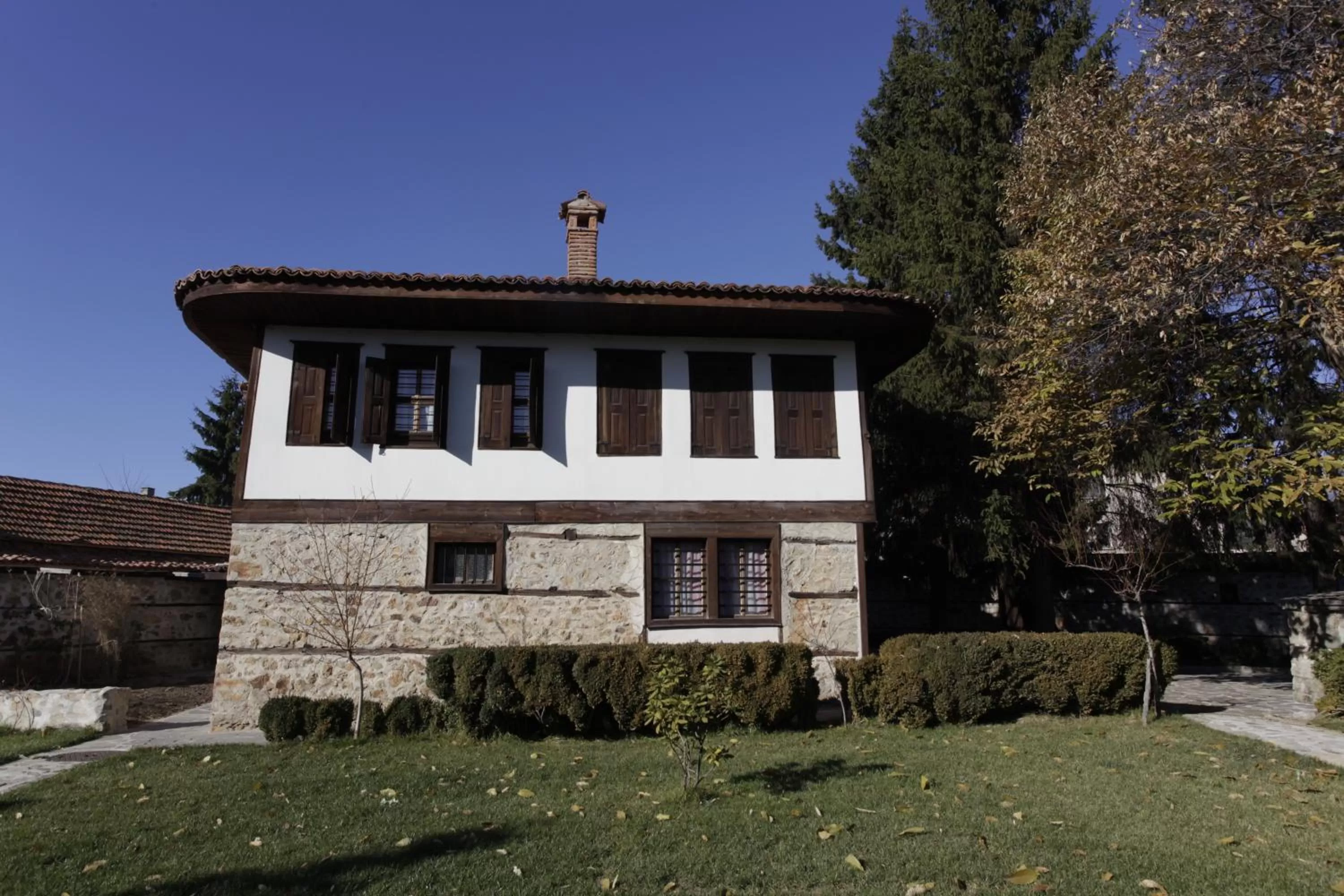 Facade/entrance, Property Building in Djudjeva Kyshta Hotel