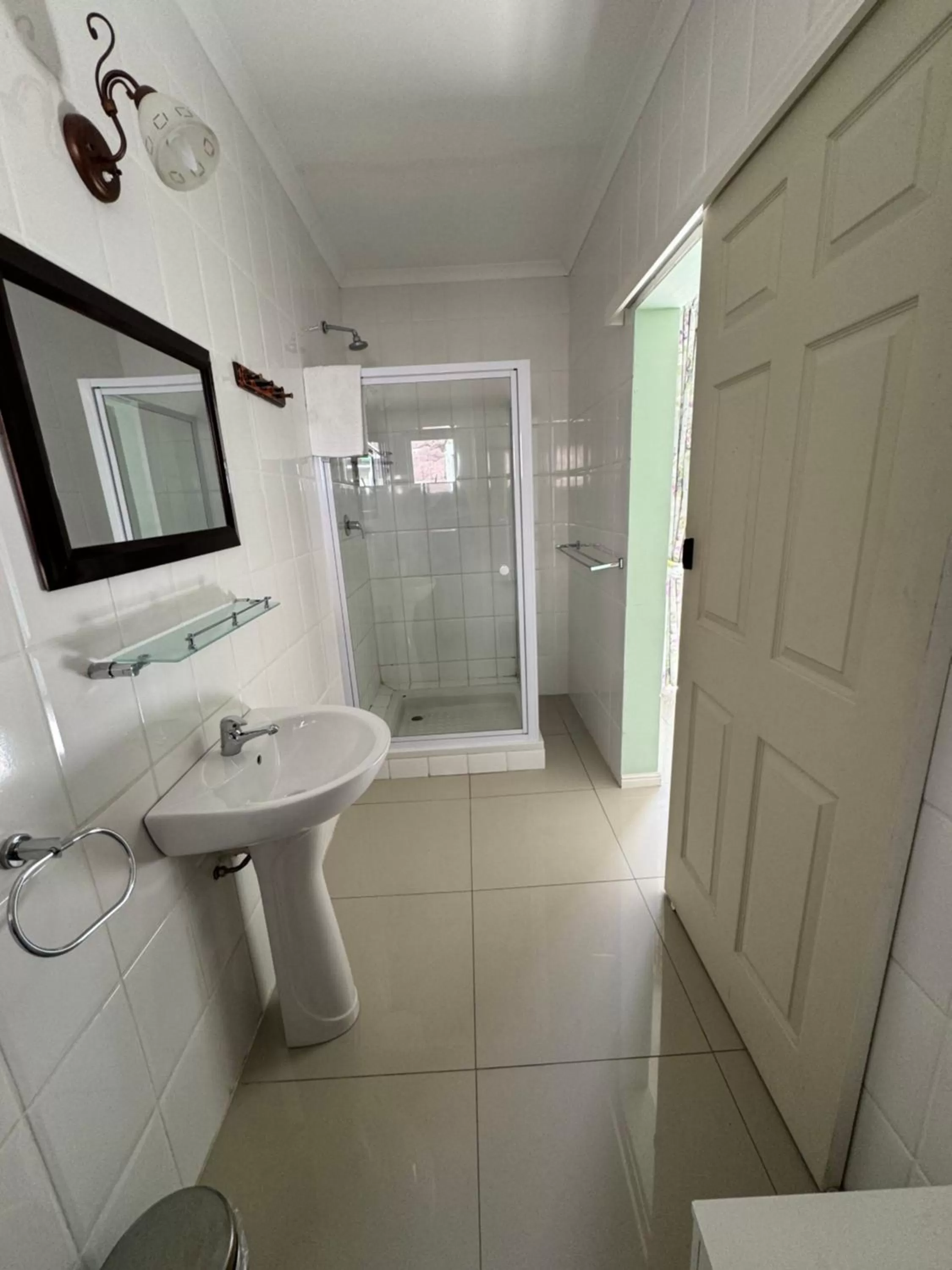 Shower in Blue Diamond Lodge & Spa