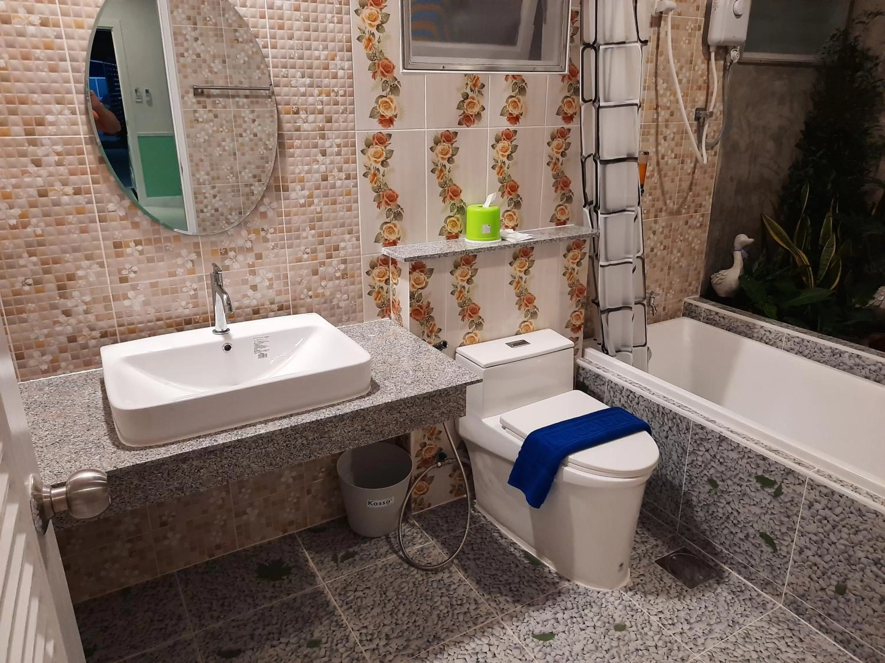 Fancy Carp Resort Hua-Hin