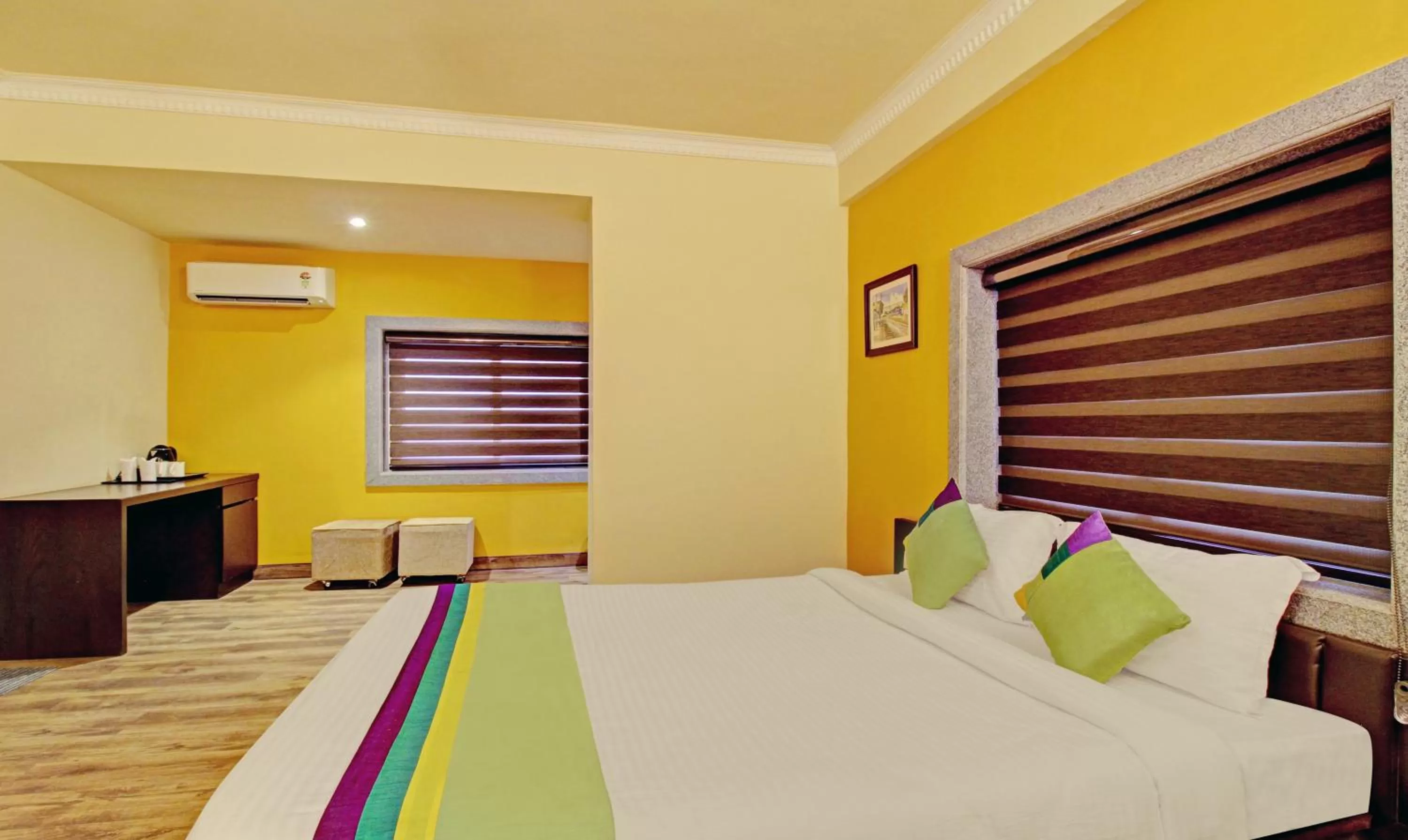 Bedroom, Bed in Treebo ASL Prime, Gariahat
