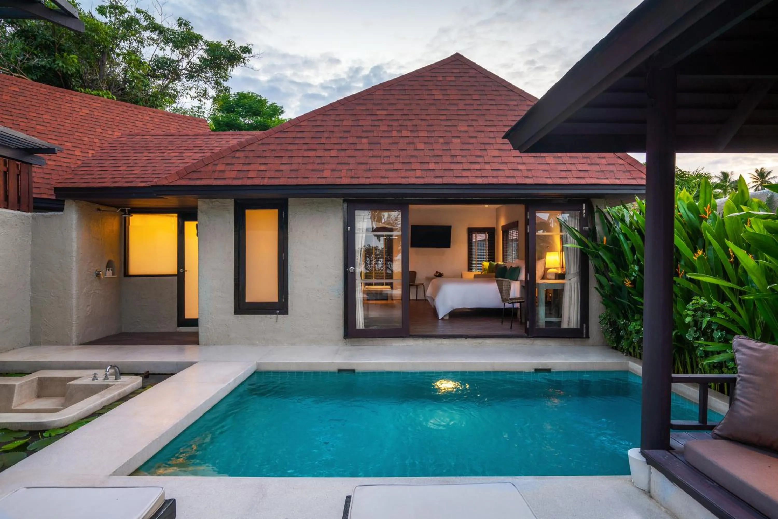 Swimming pool in Wyndham Hua Hin Pranburi Resort & Villas