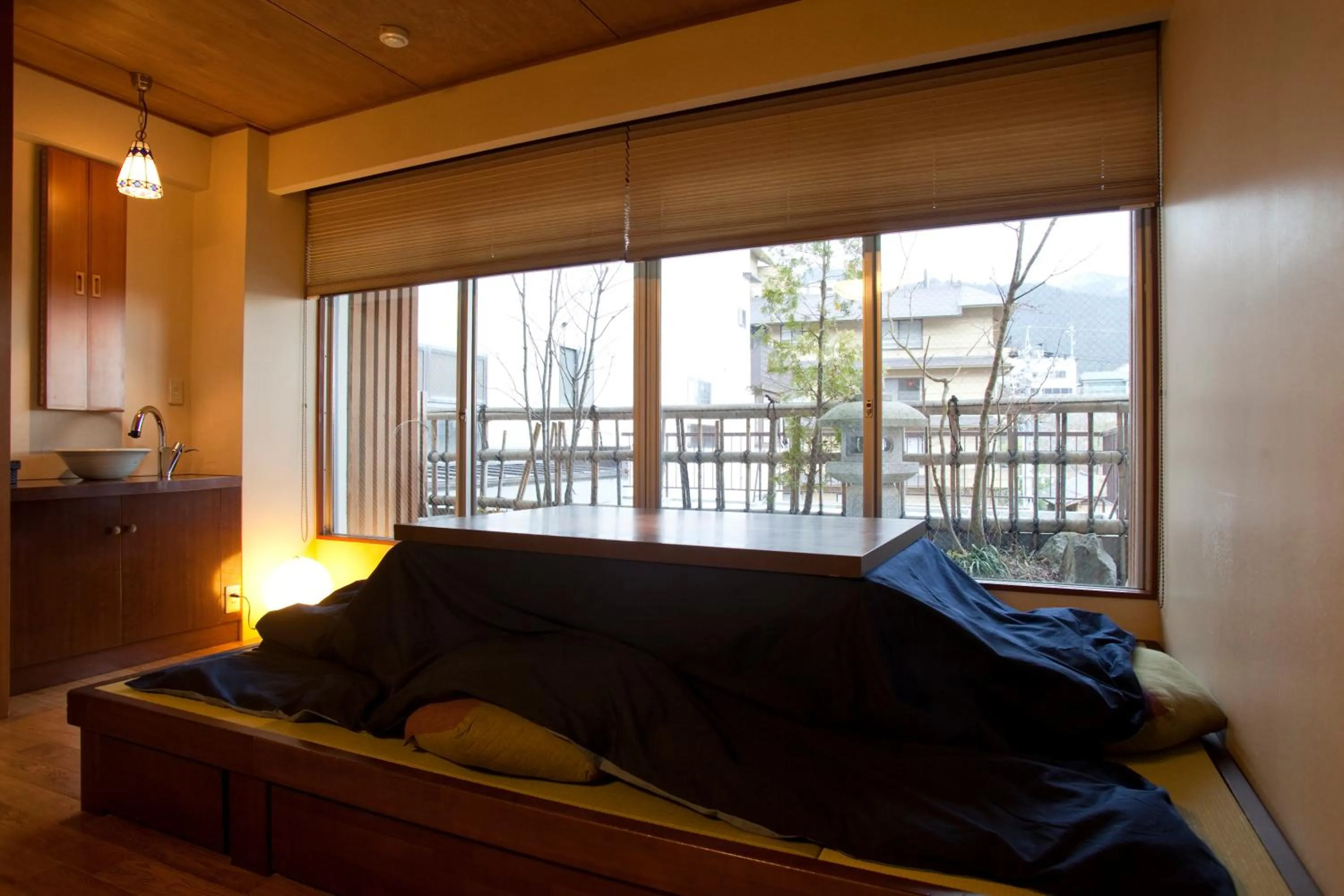 Photo of the whole room in Sakaeya