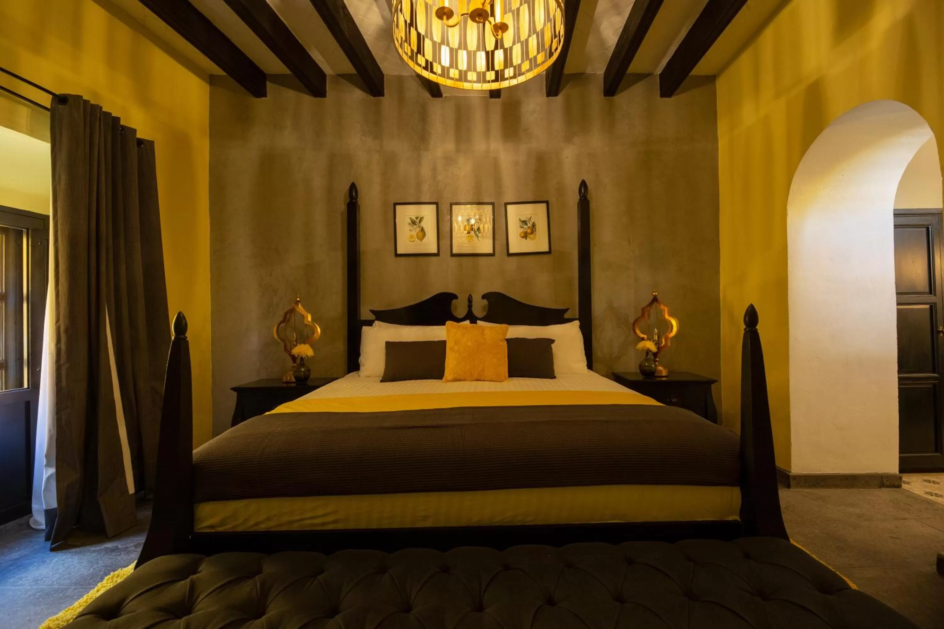 Photo of the whole room, Bed in Luxury Boutique Hotel Villa Limon