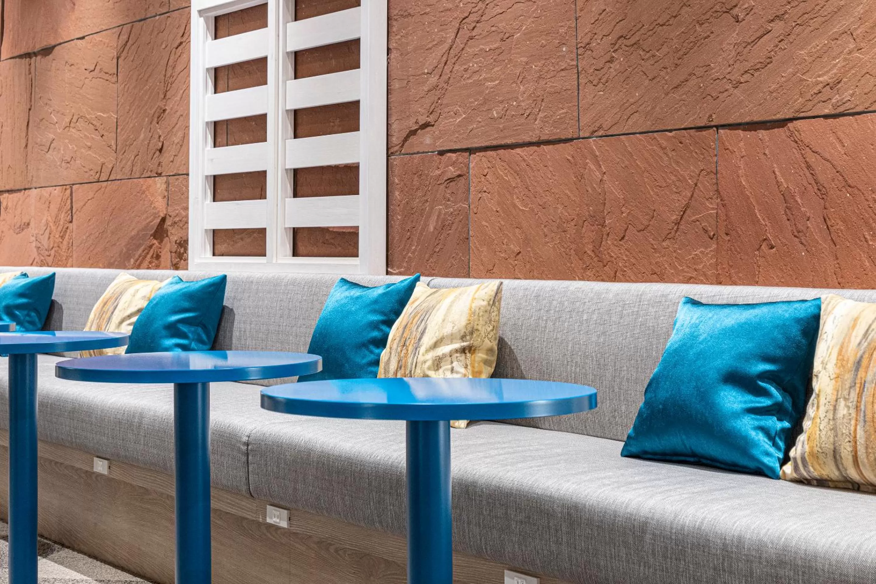 Communal lounge/ TV room in the b kobe