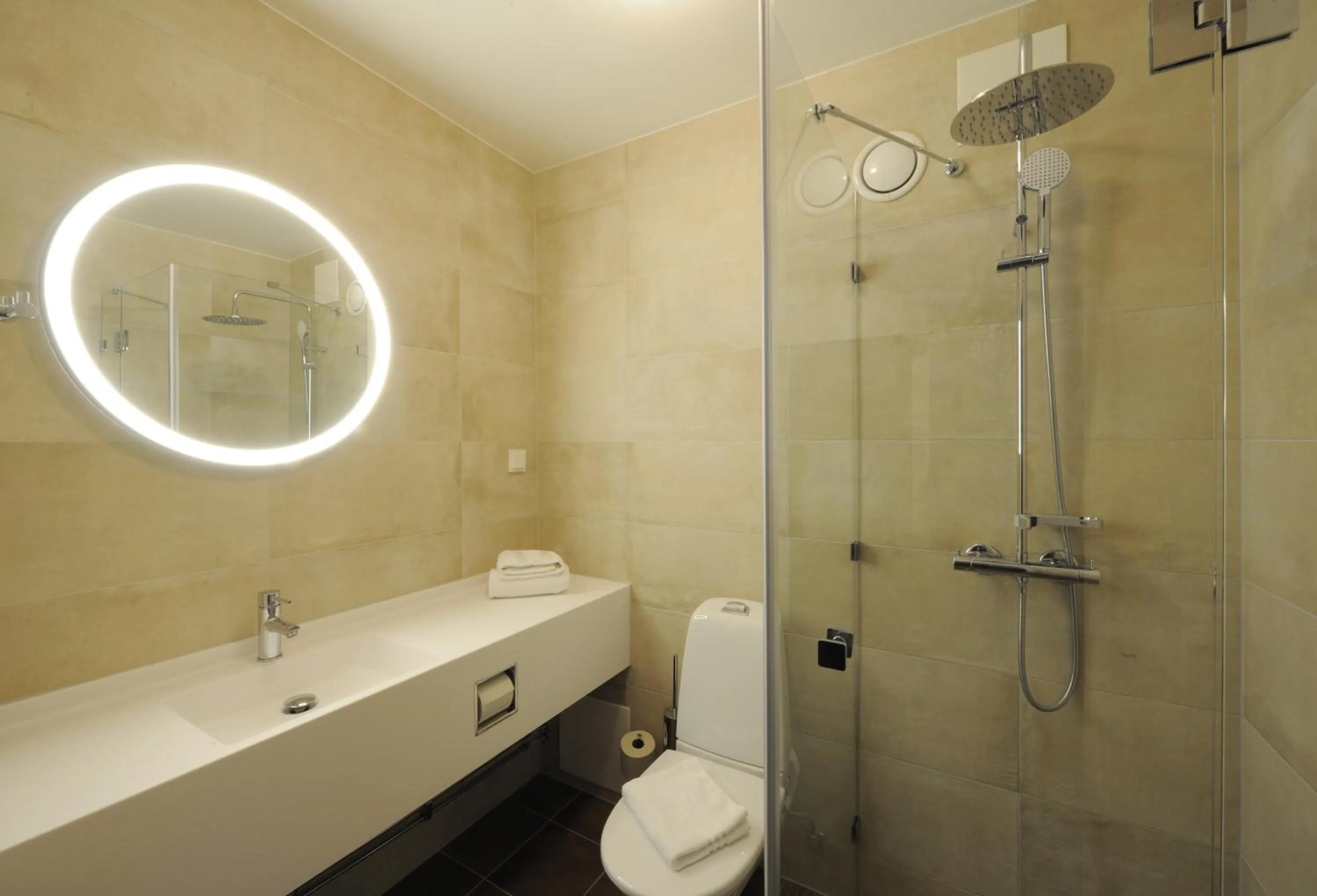 Toilet in Quality Hotel Grand Falun