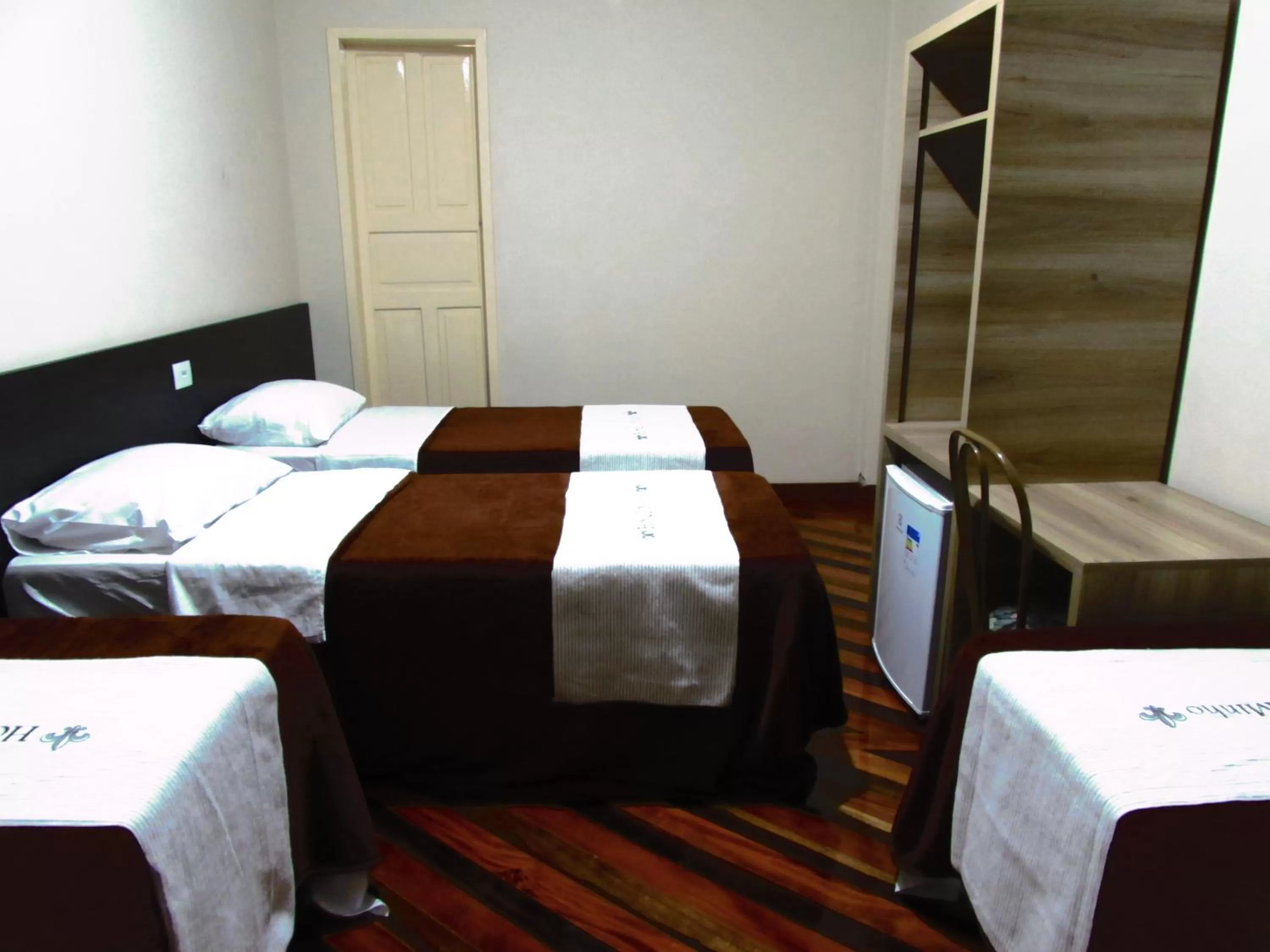 Bed in Hotel Minho -Próximo 25 Março , Brás e Bom Retiro