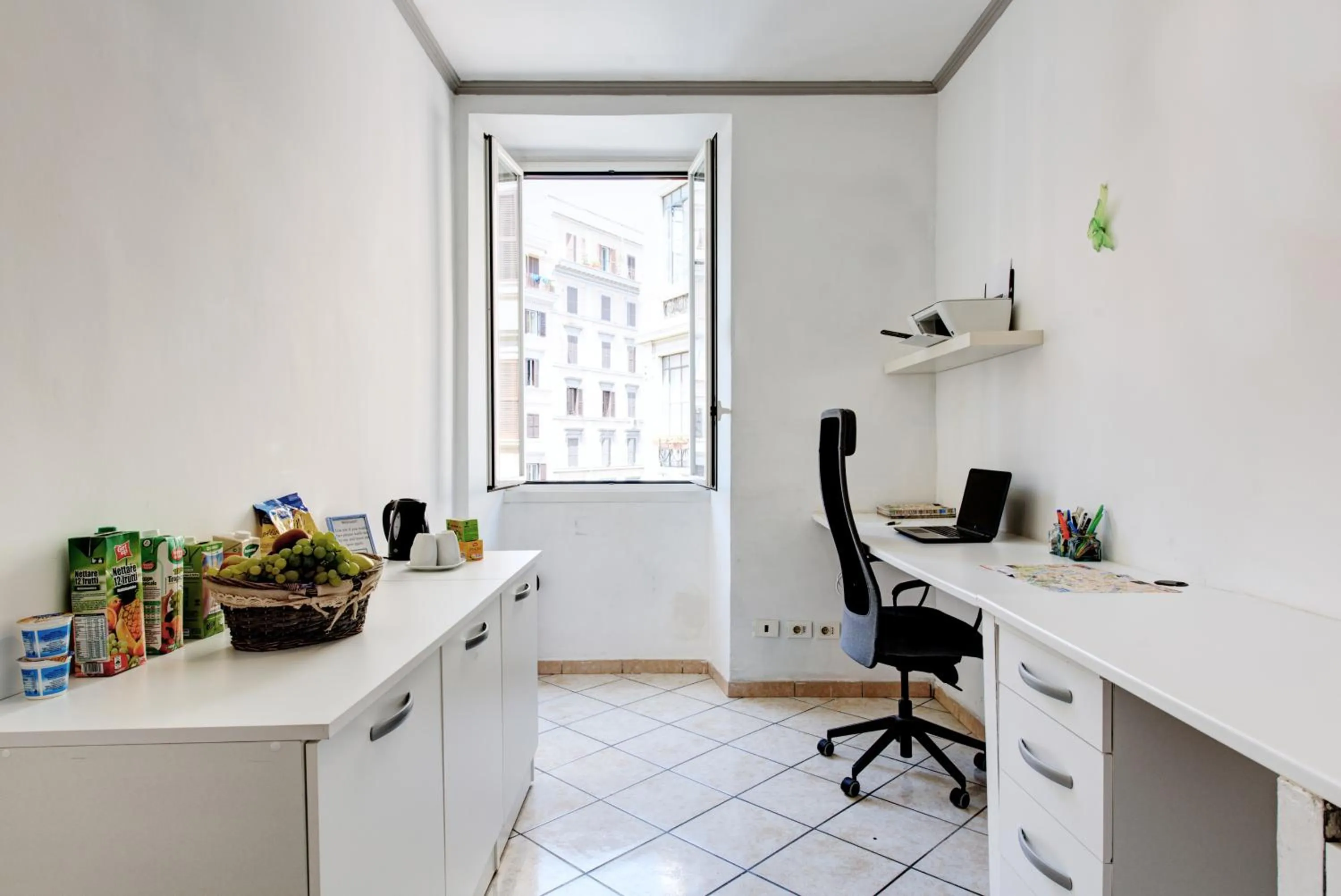 Lobby or reception in In the Center Guesthouse