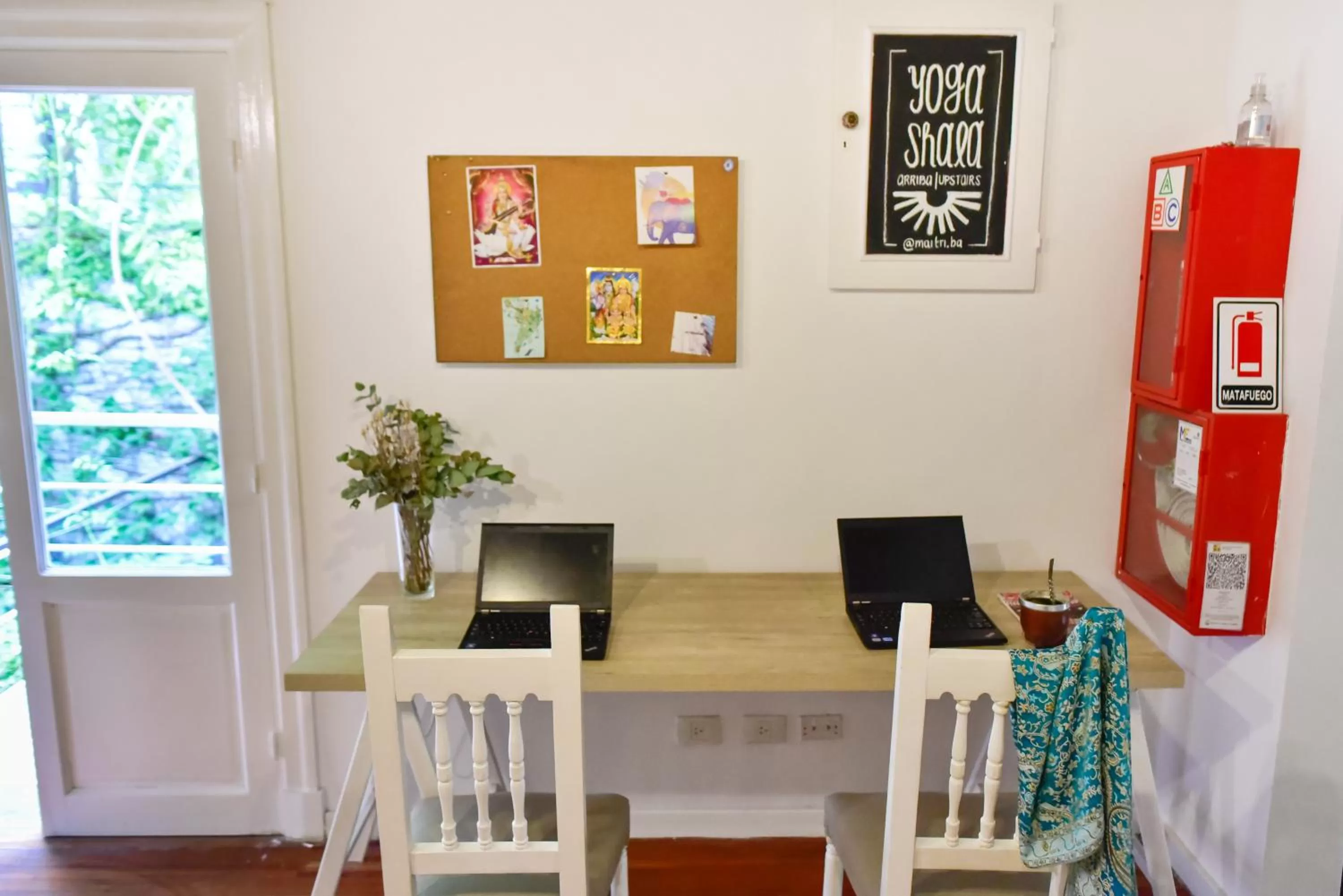 Seating area, Dining Area in Casa Caravan - Plant Based Concept House