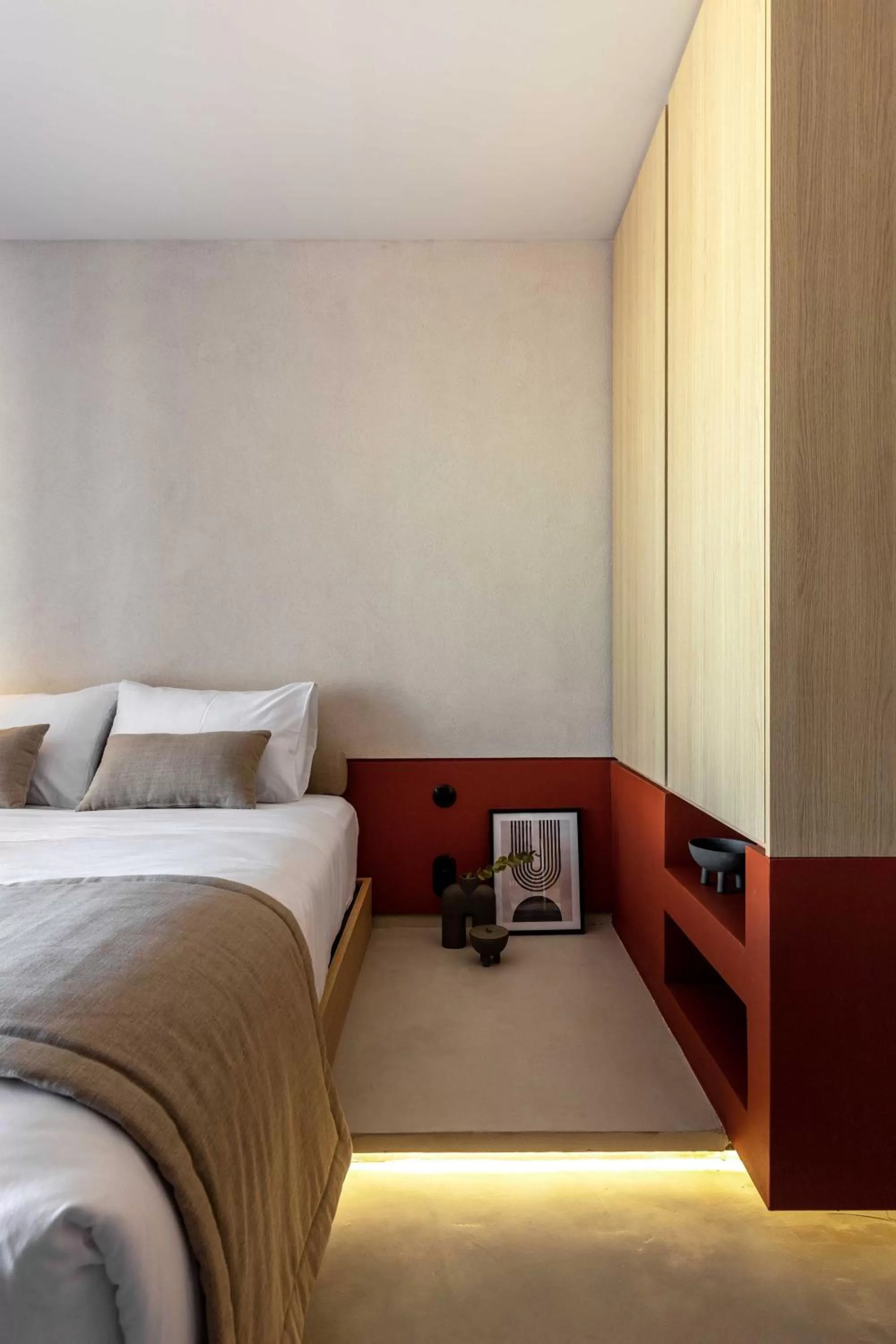 Bed in The Newel Psychiko