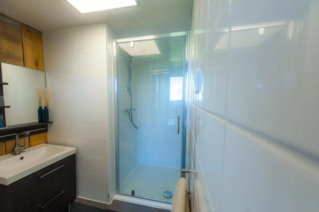 Property building in B&B Beach Inn