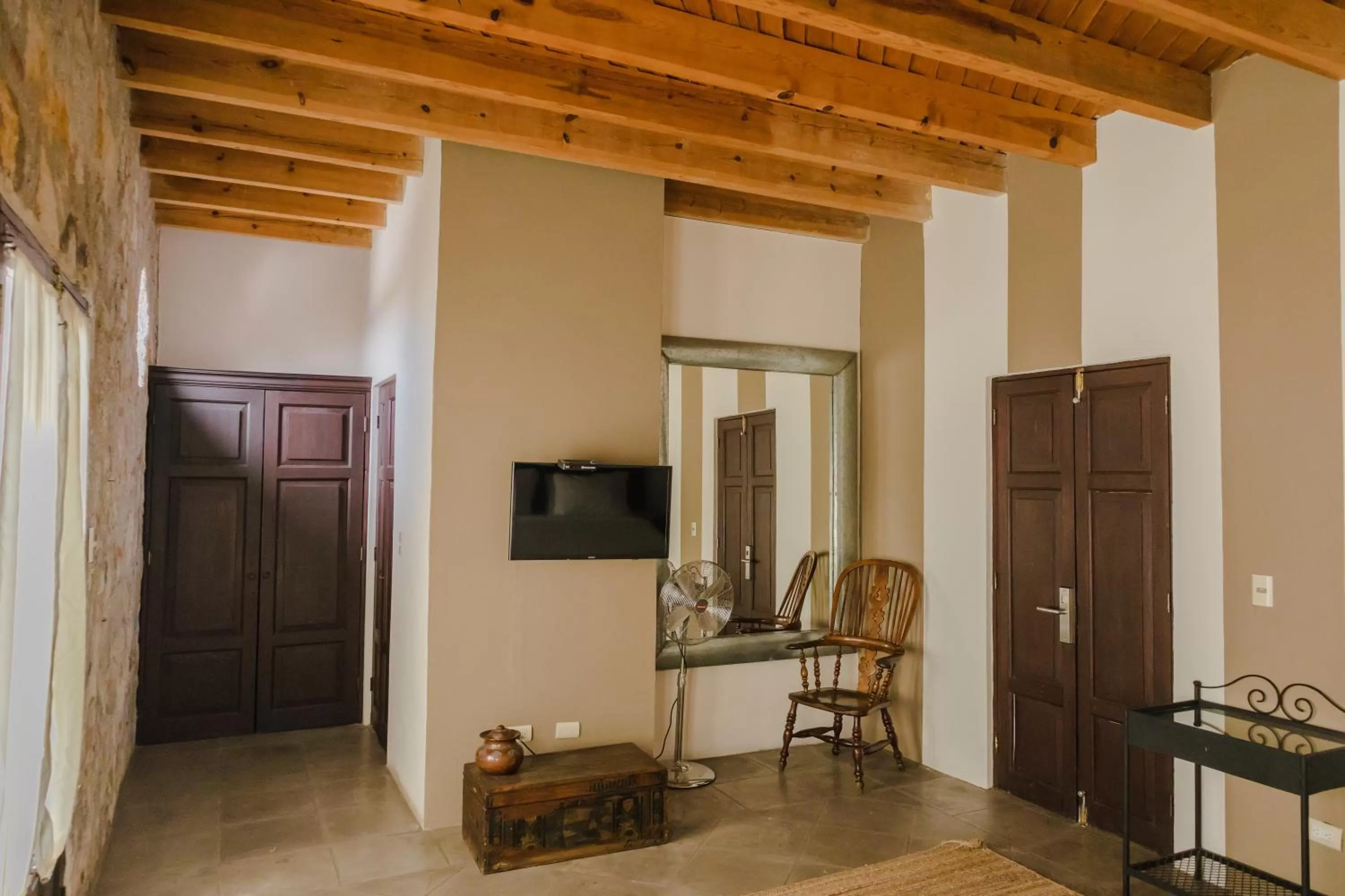 Photo of the whole room in Casa Liza