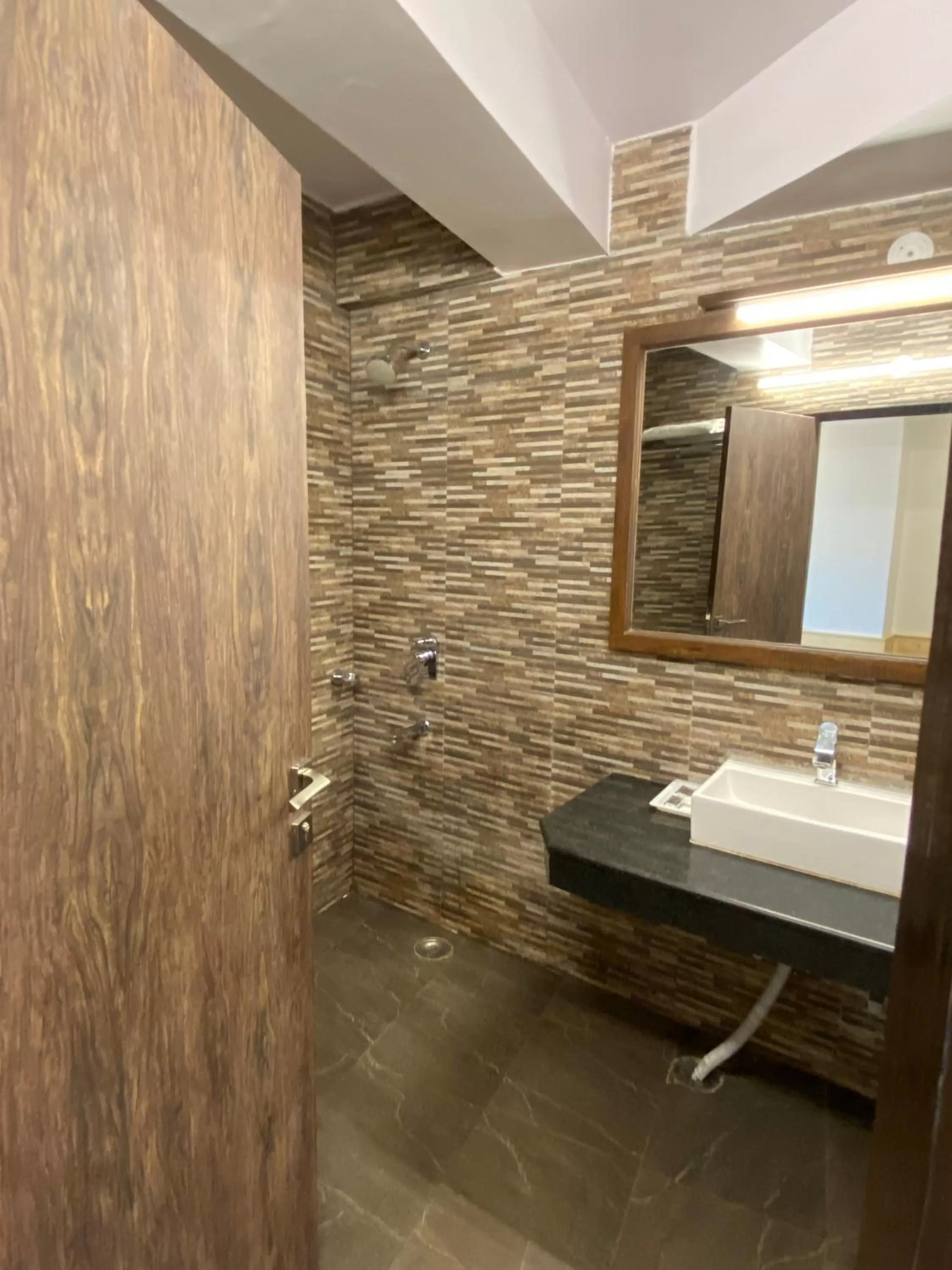 Bathroom in Hotel Silverine