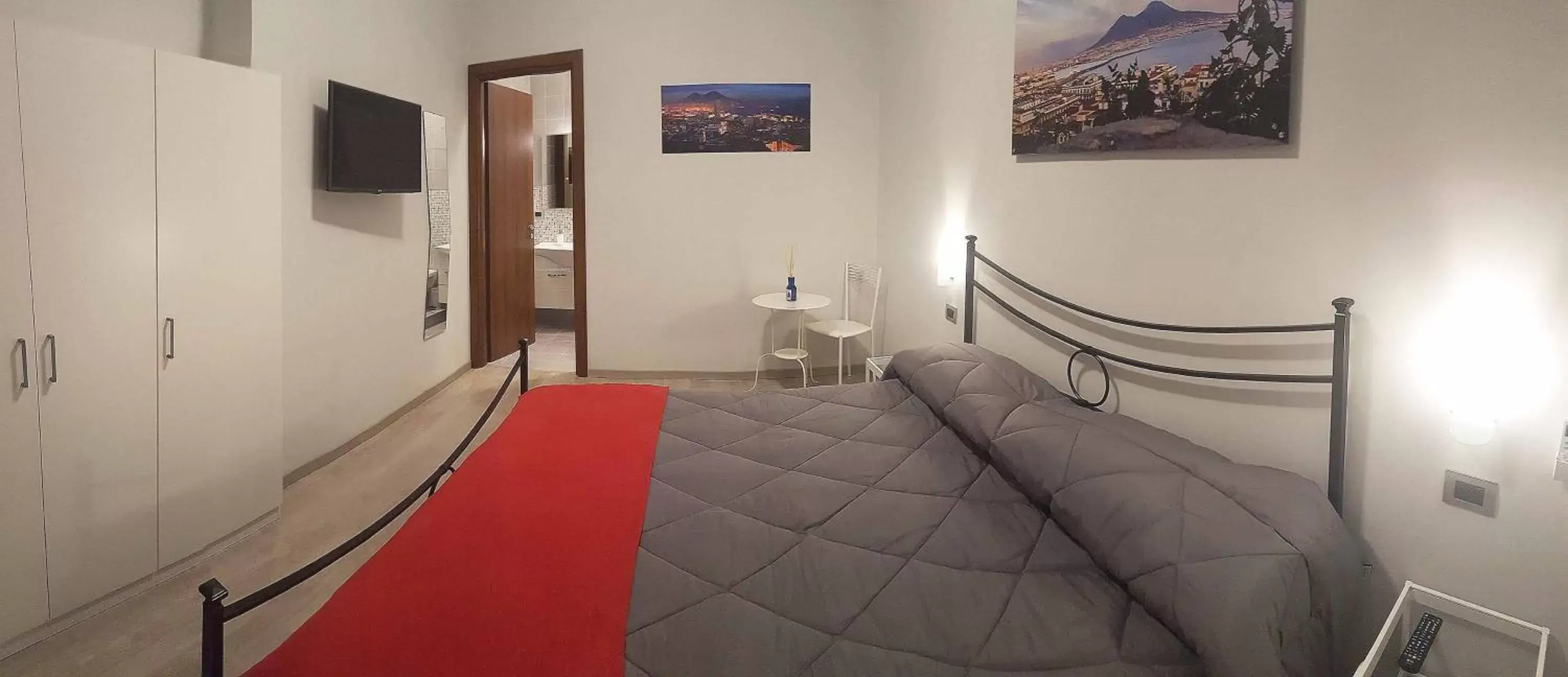 Double Room with Private Bathroom in Obelisco Double Room with Private Bathroom in Obelisco
