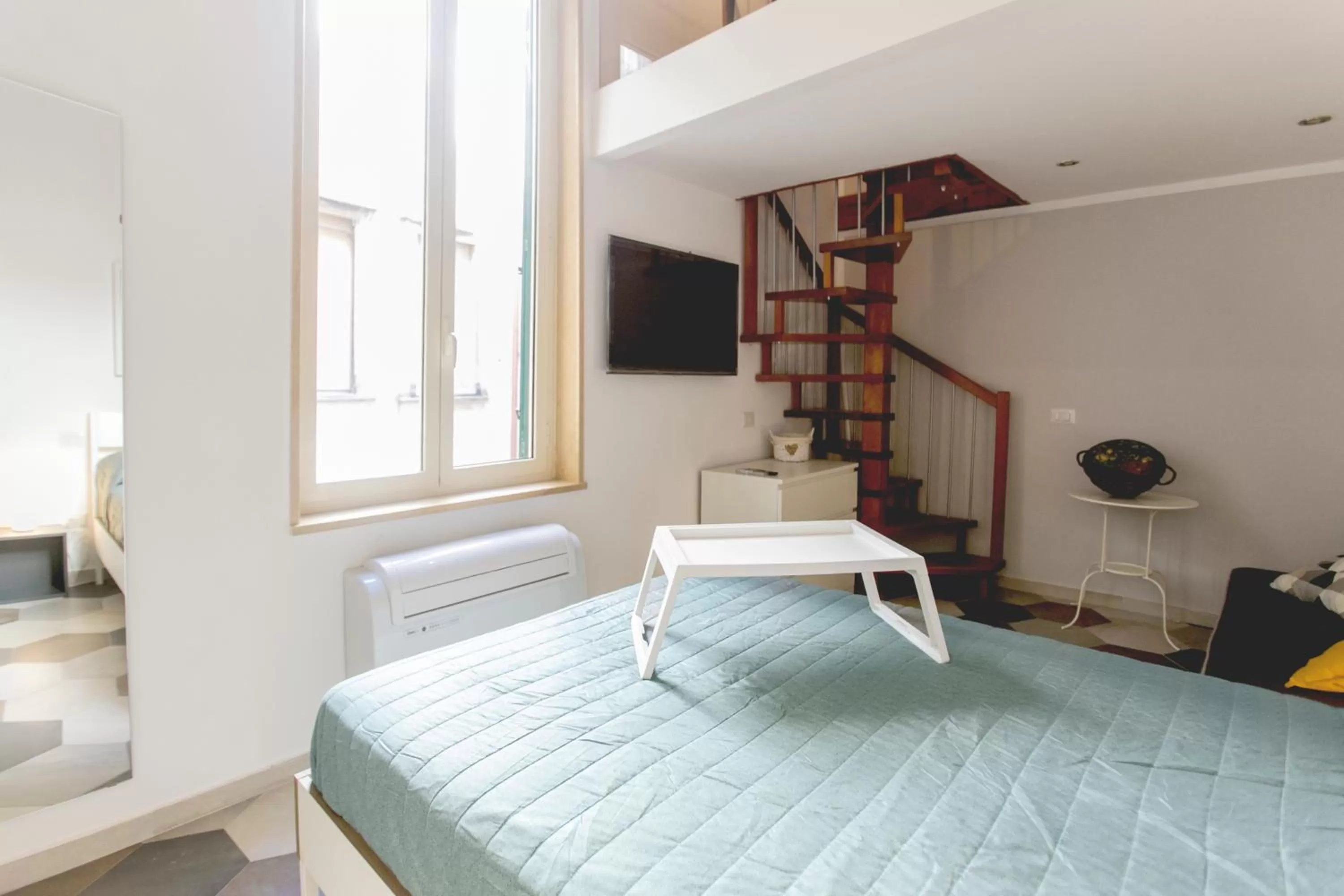 Bed in Anticaglia/24