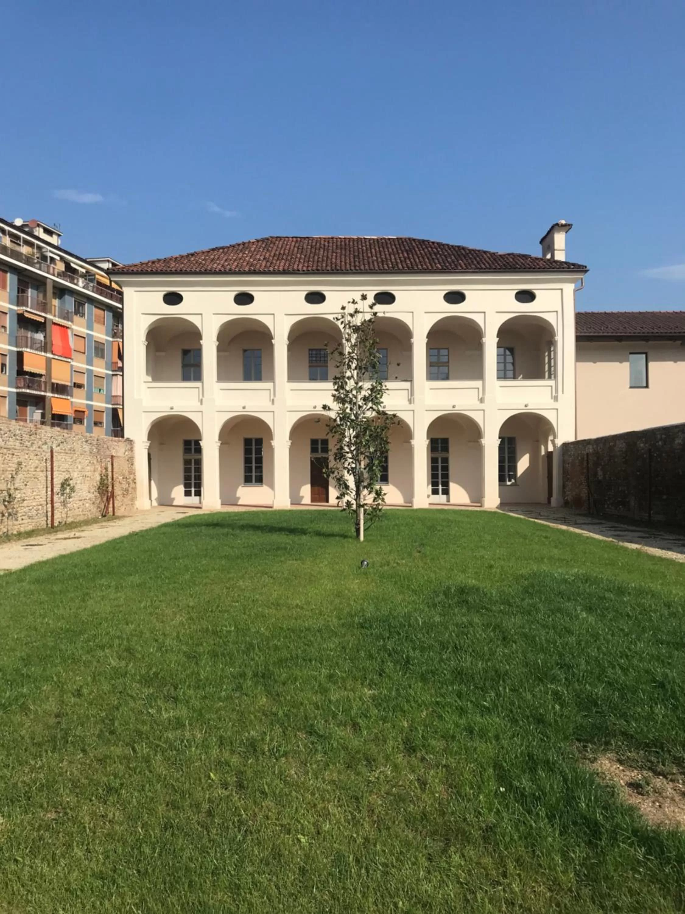 Property building in Hotel Cascina Fossata & Residence