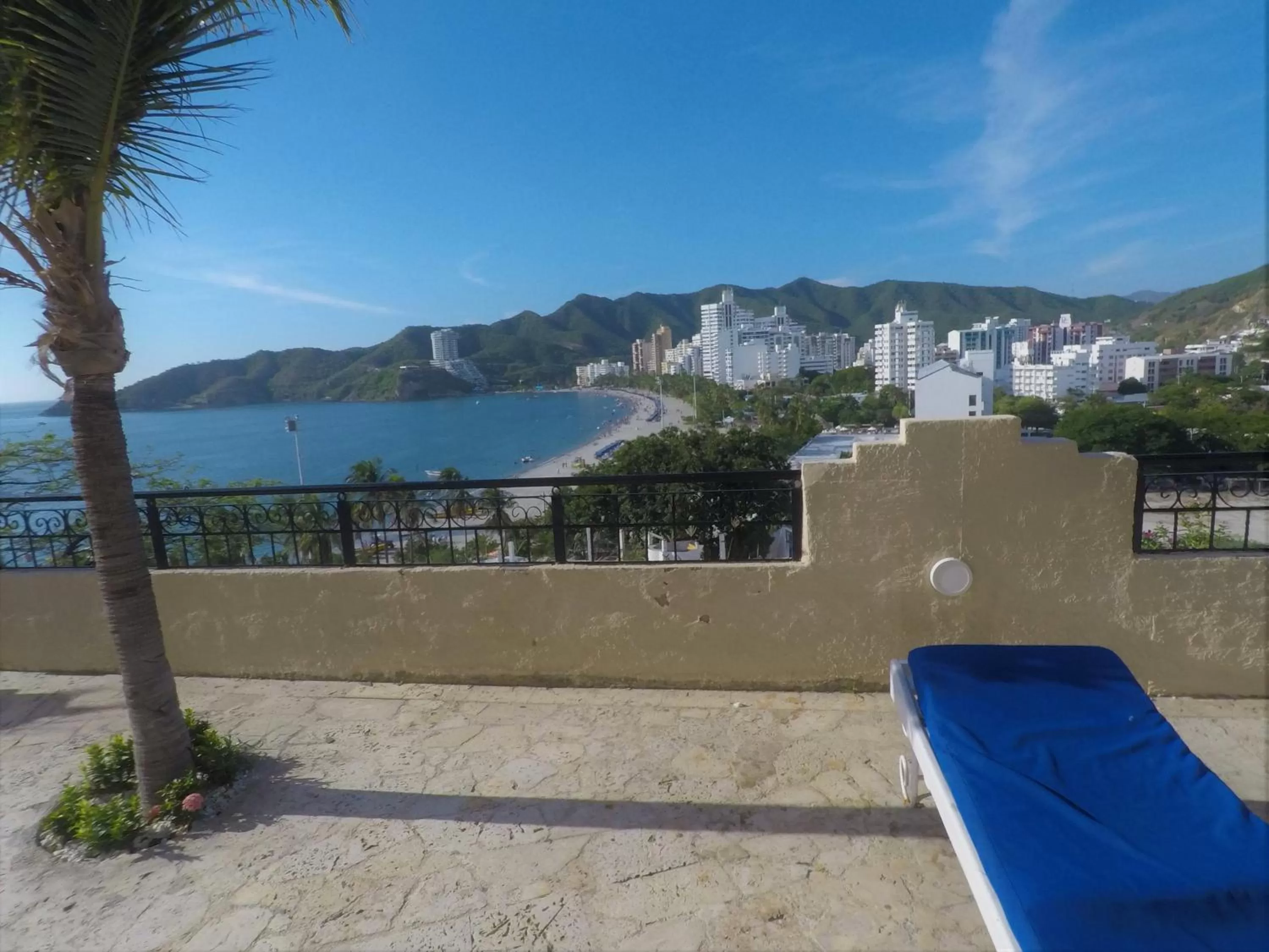 Sea view in Edificio El Peñon del Rodadero Apartamento Playa Rodadero