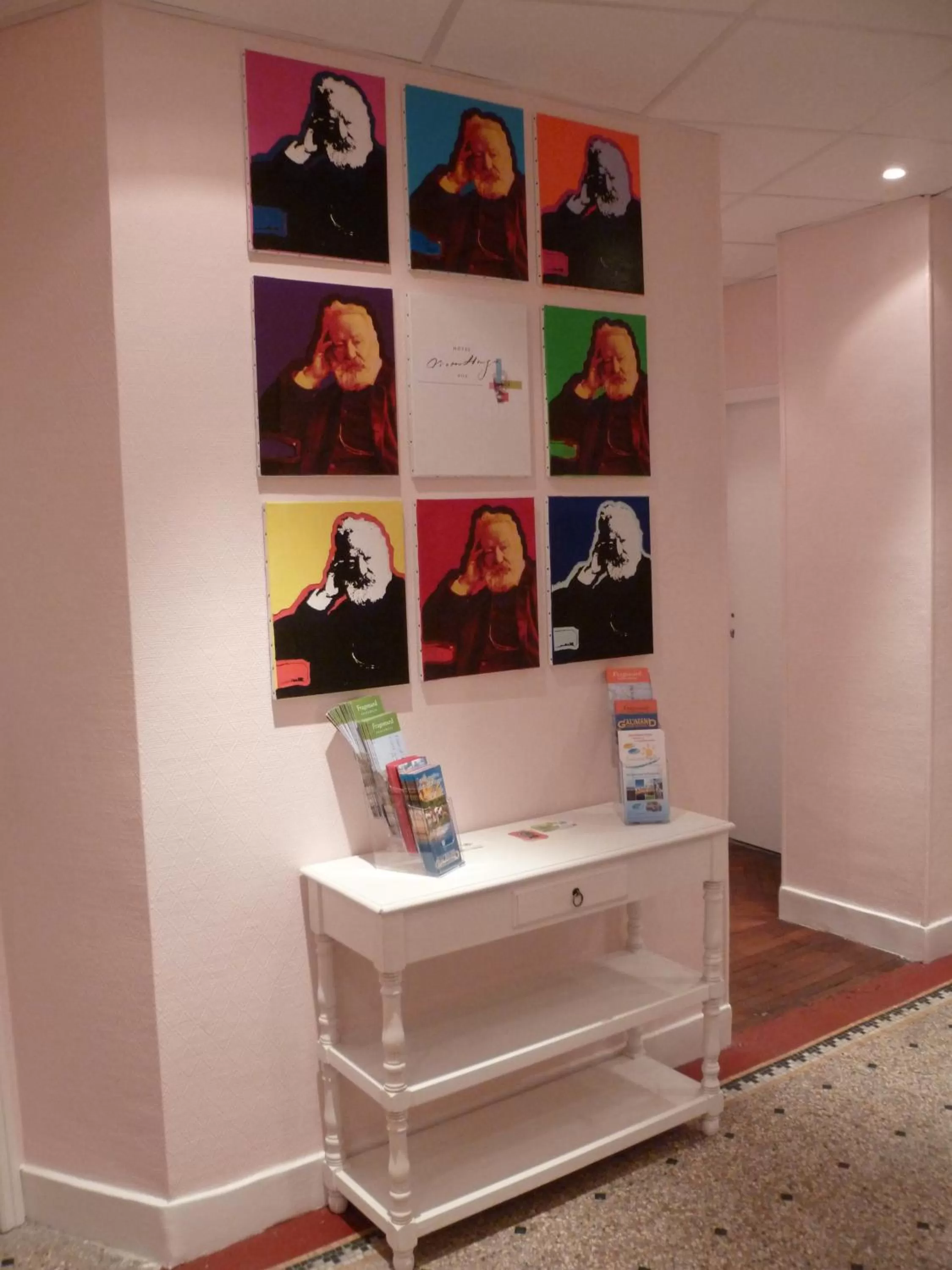 Lobby or reception in Hotel Victor Hugo Nice