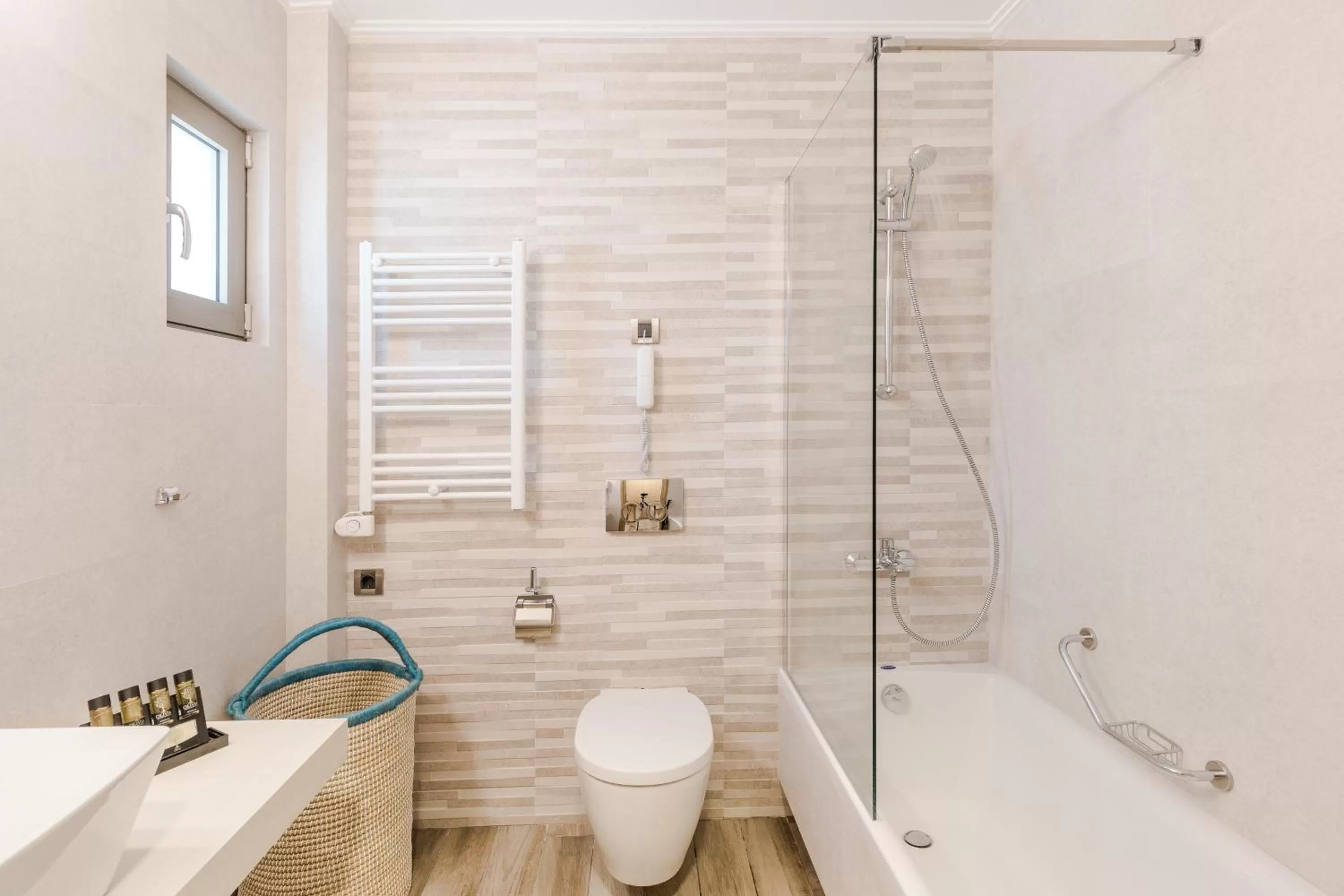 Bathroom in Akti Taygetos - Conference Resort