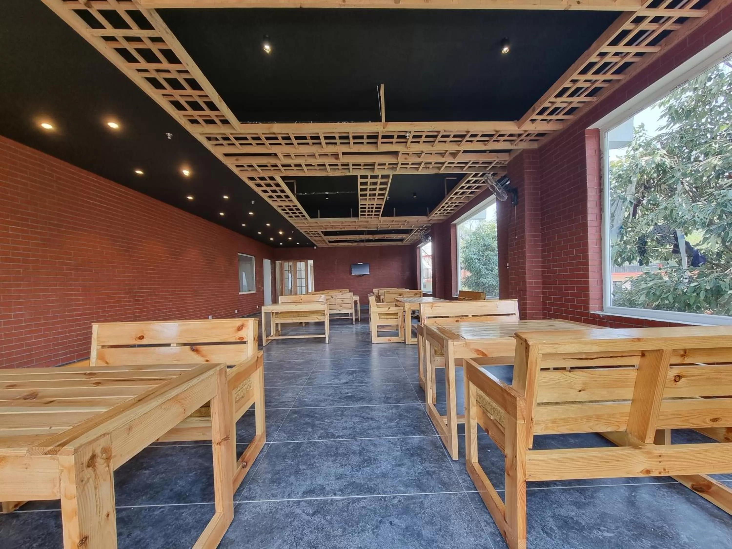 Restaurant/Places to Eat in Moon Glade By Stylia Hotels