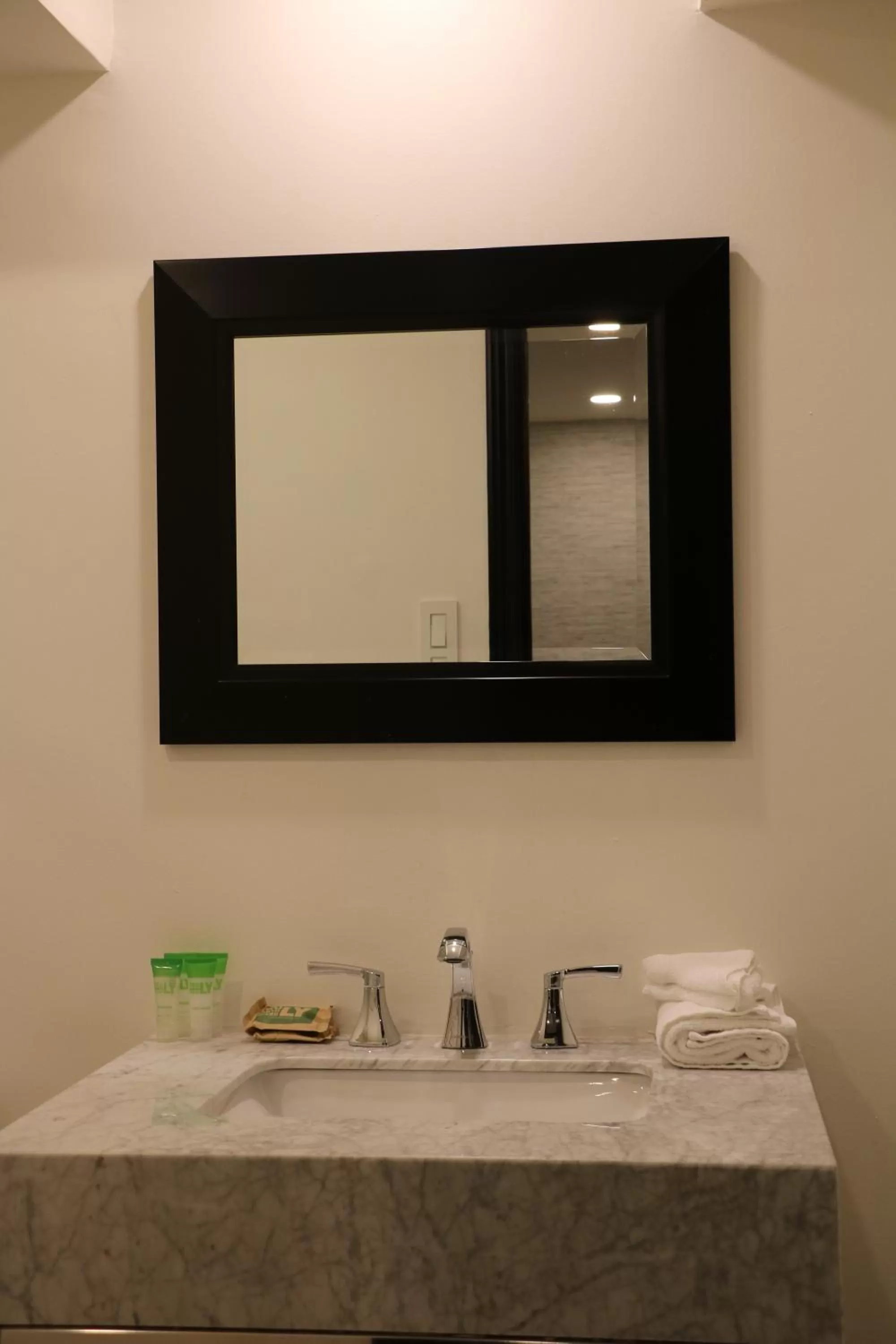 Bathroom in Pembroke Inn