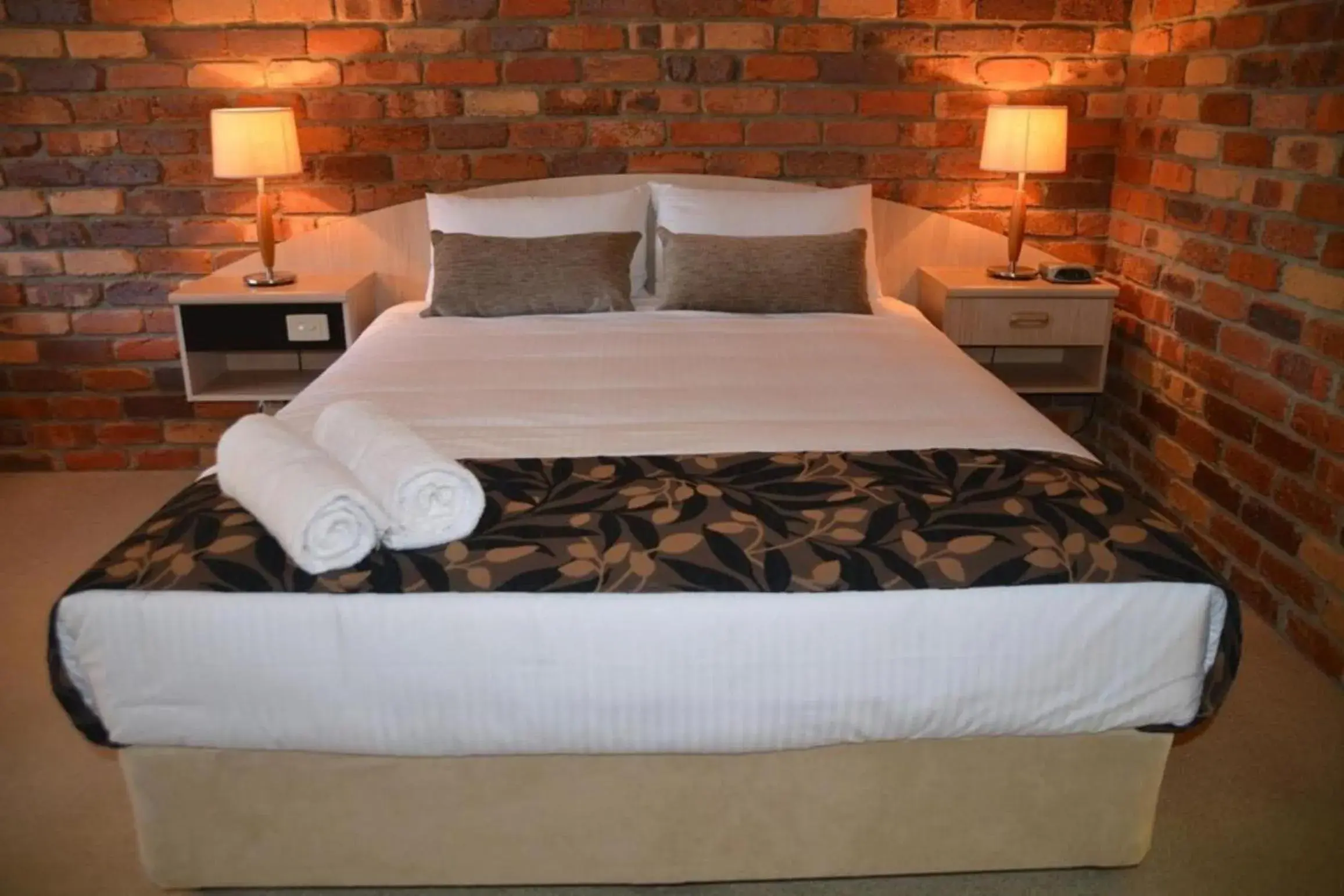 Executive Studio with Balcony in Montville Mountain Inn Executive Studio with Balcony in Montville Mountain Inn