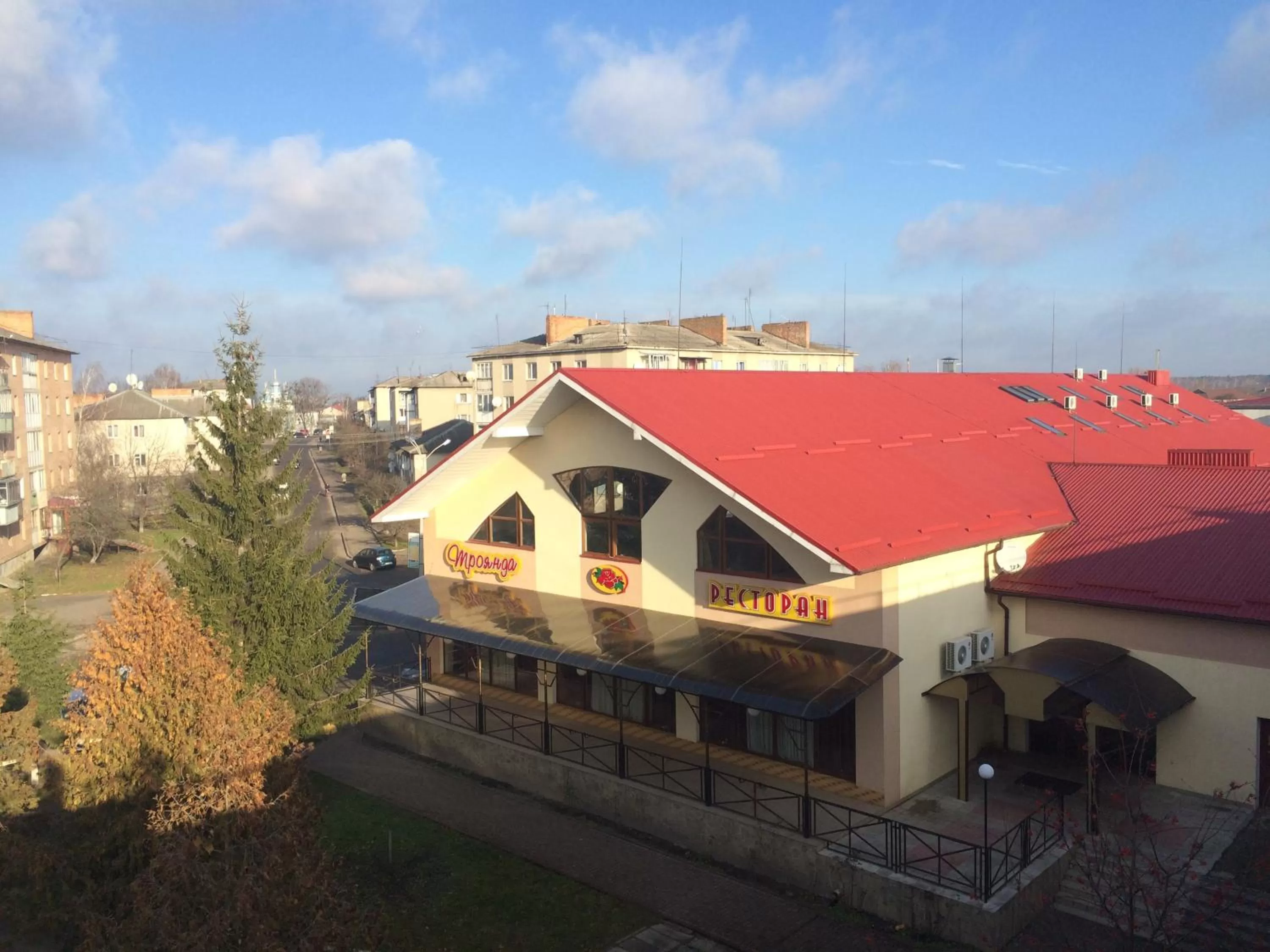 Property building in Troyanda