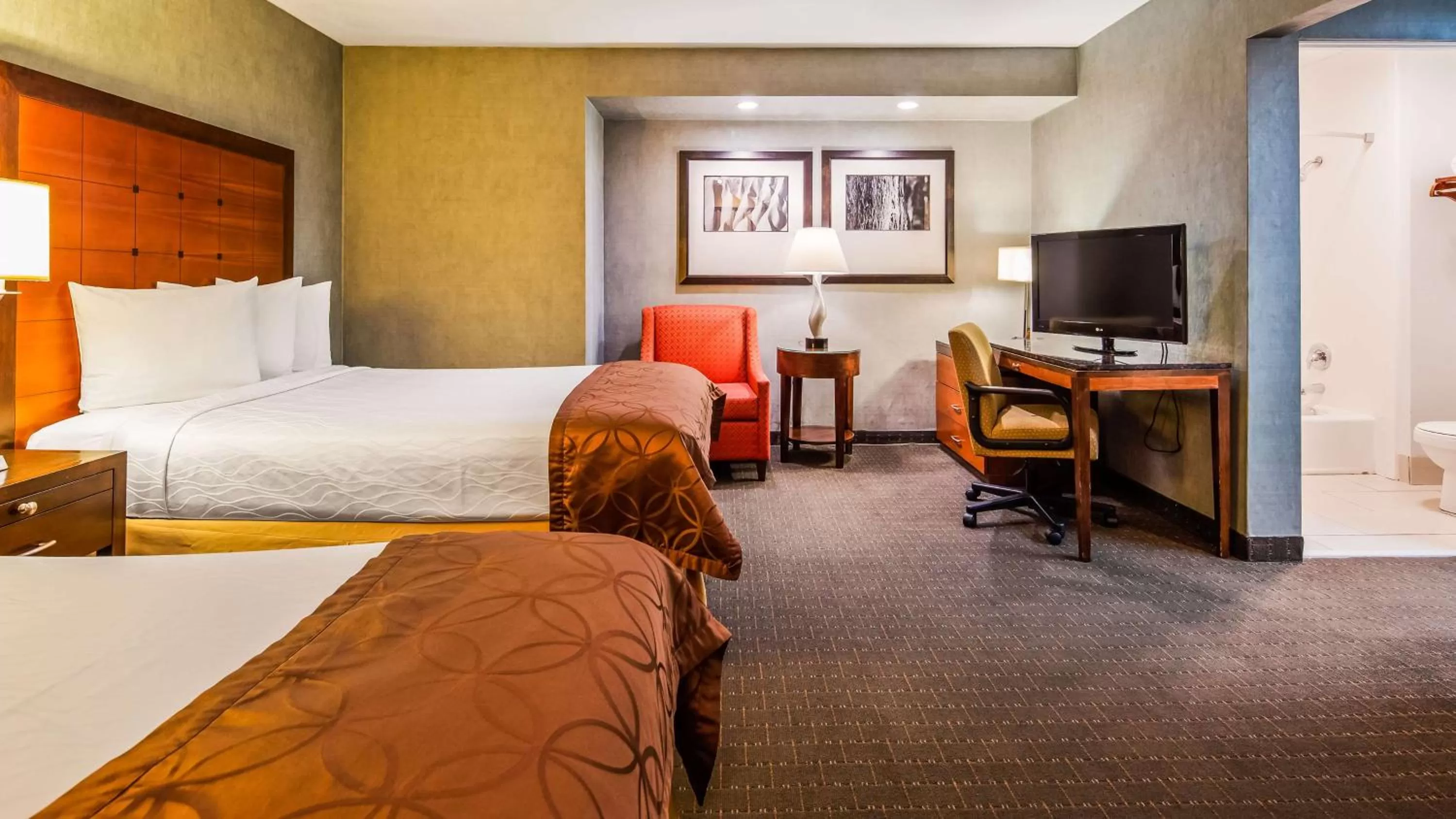 Superior Suite in Best Western Inn at Palm Springs