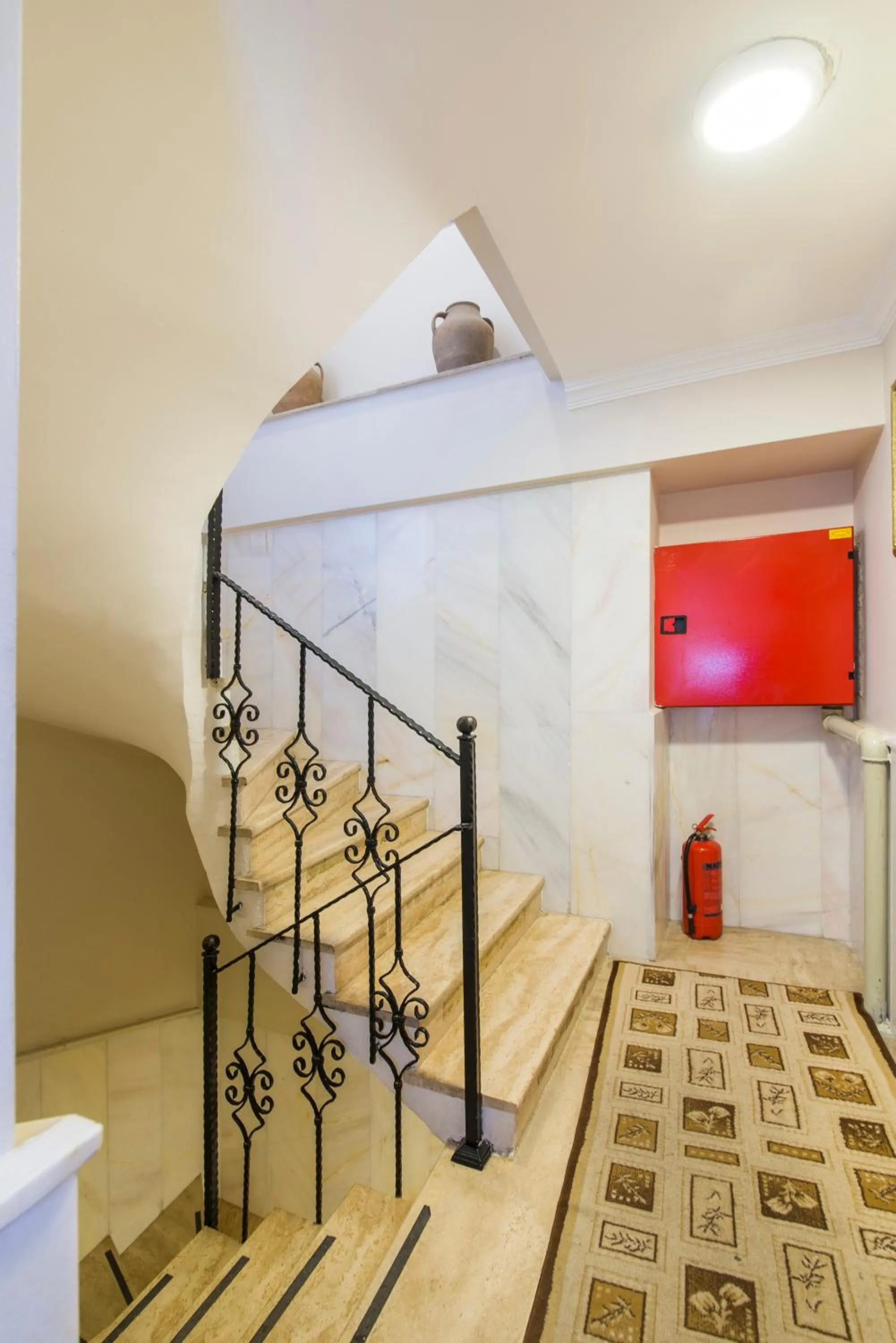 Property building in Deniz Houses