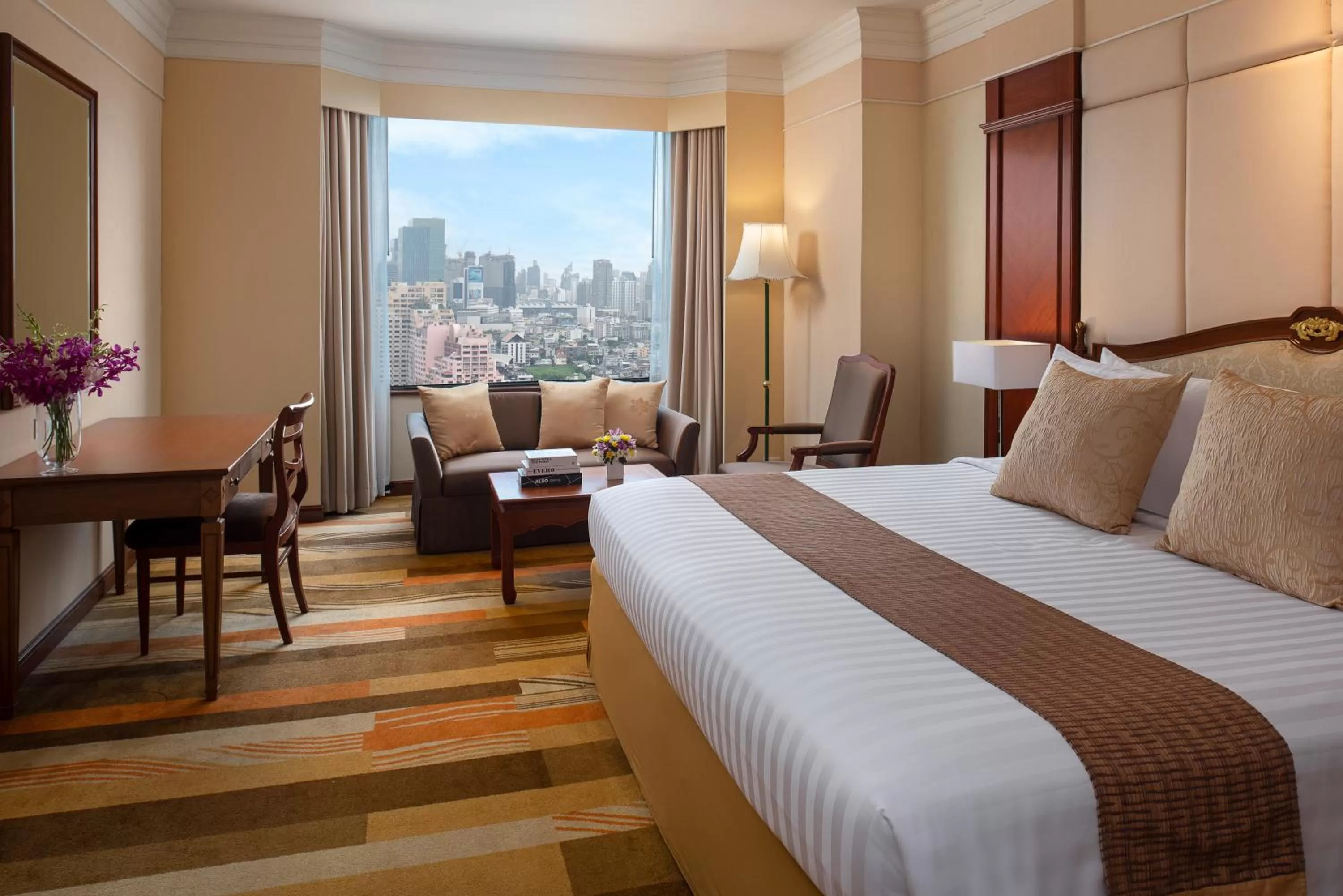 Bedroom, Bed in The Emerald Hotel