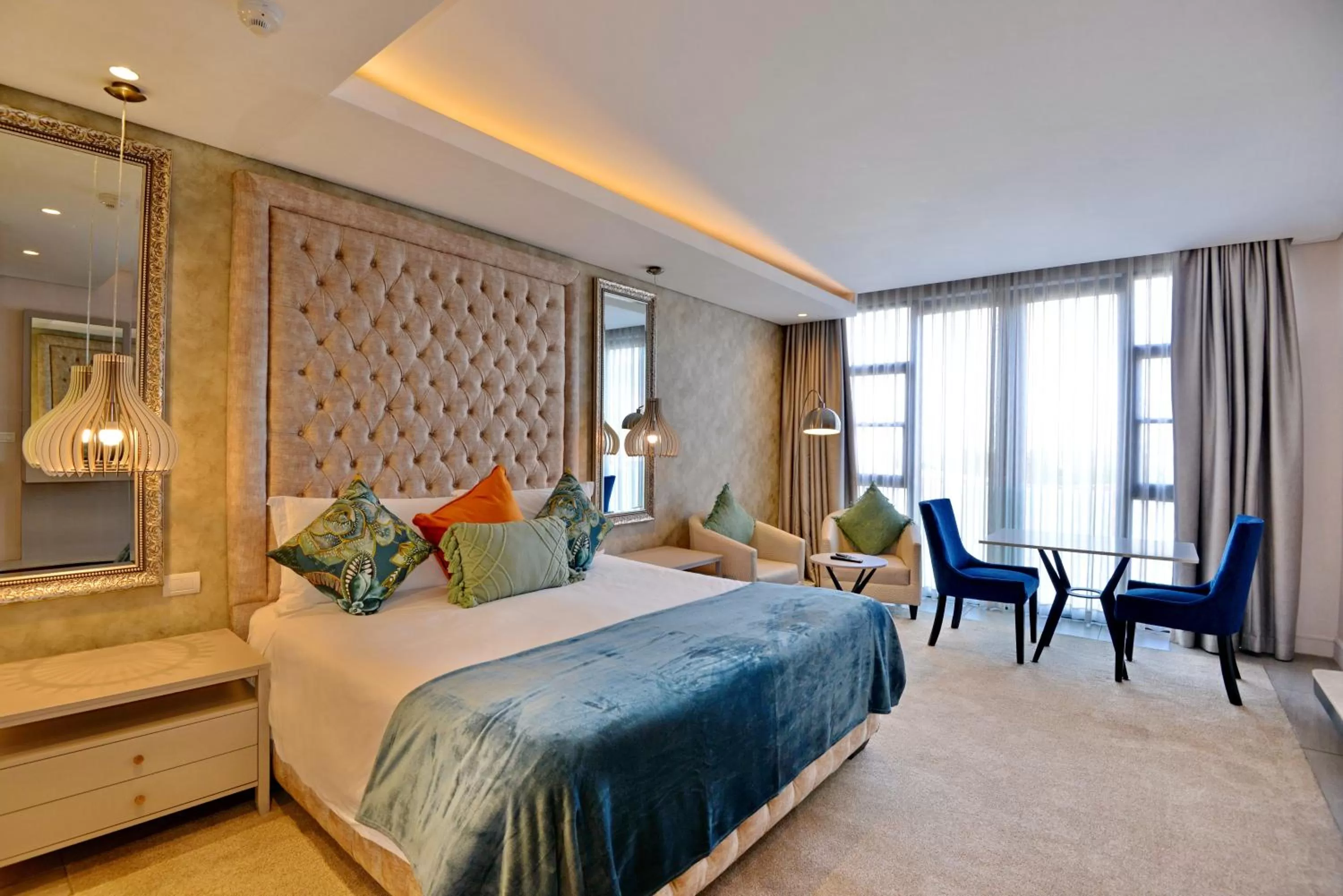 Bed in The Houghton Hotel, Spa, Wellness & Golf