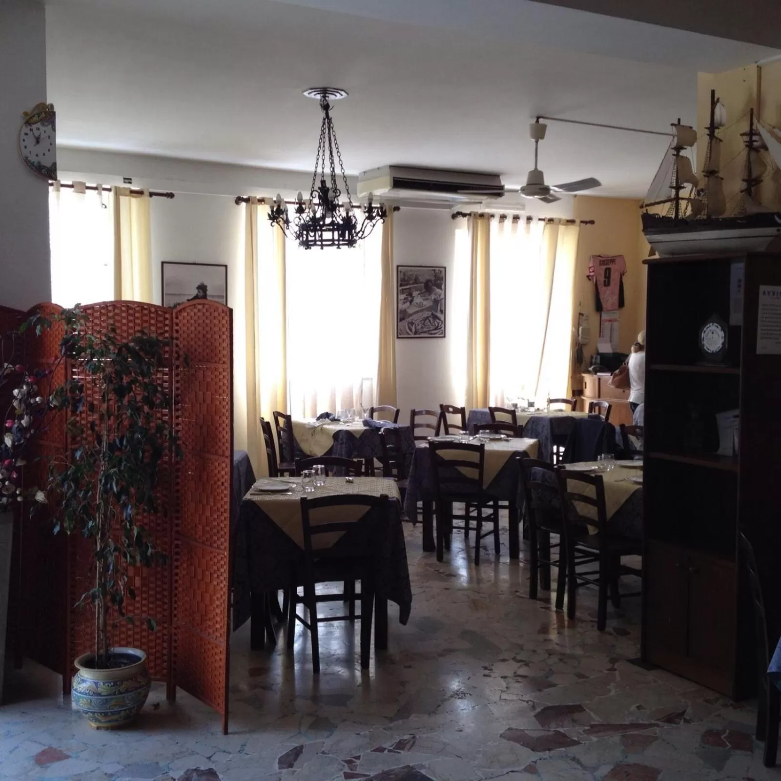 Restaurant/places to eat in Hotel Il Pirata