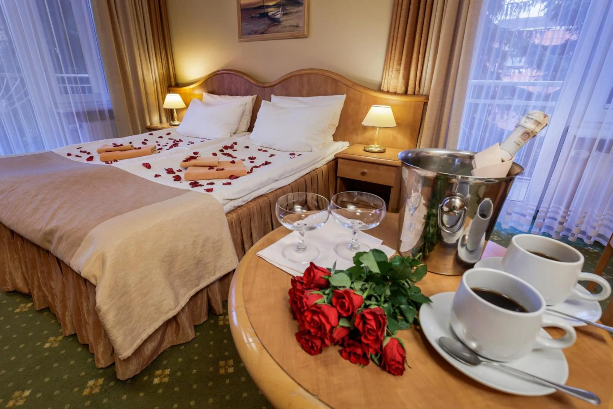 Photo of the whole room, Bed in Hotel Polaris III