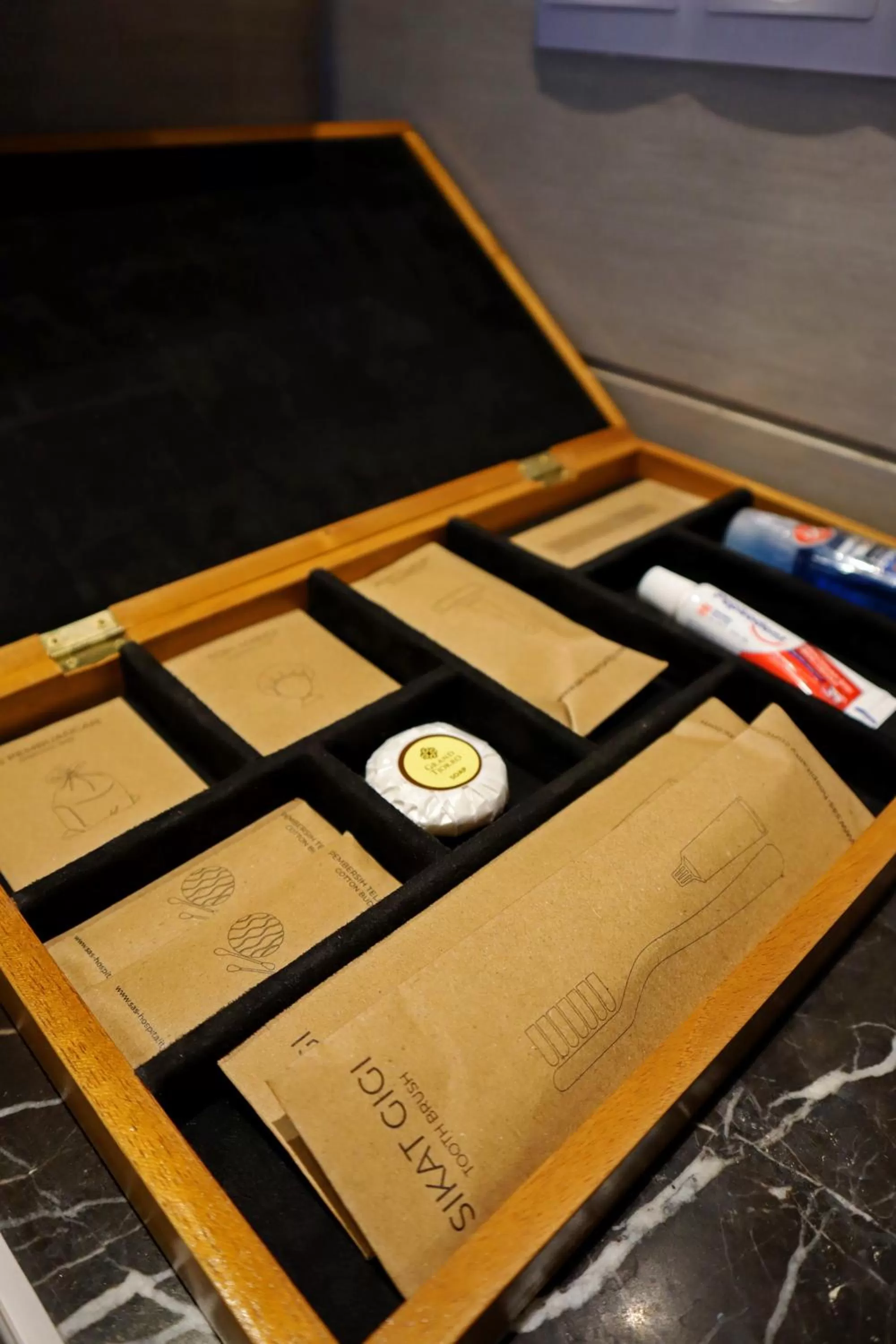 Bathroom in Grand Tjokro Premiere Bandung