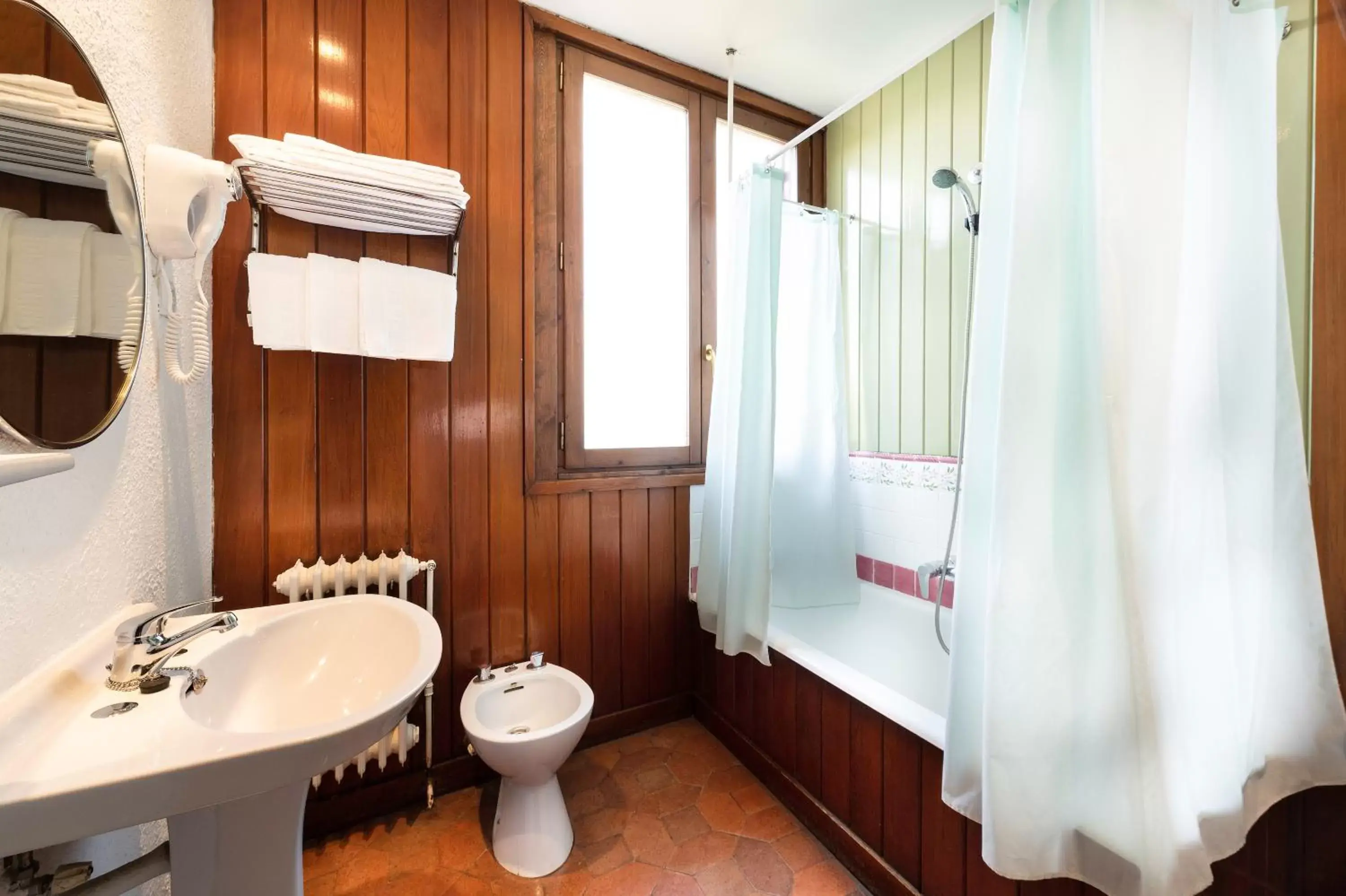 Double Room with Sofa Bed in Conde Aznar Double Room with Sofa Bed in Conde Aznar