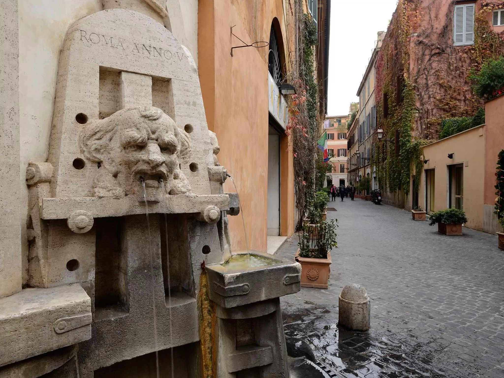 Day in Margutta 54 Luxury Suites