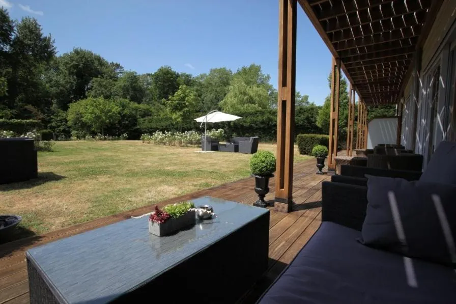 Facade/entrance in Les Jardins d'Ulysse, The Originals Relais Le Touquet