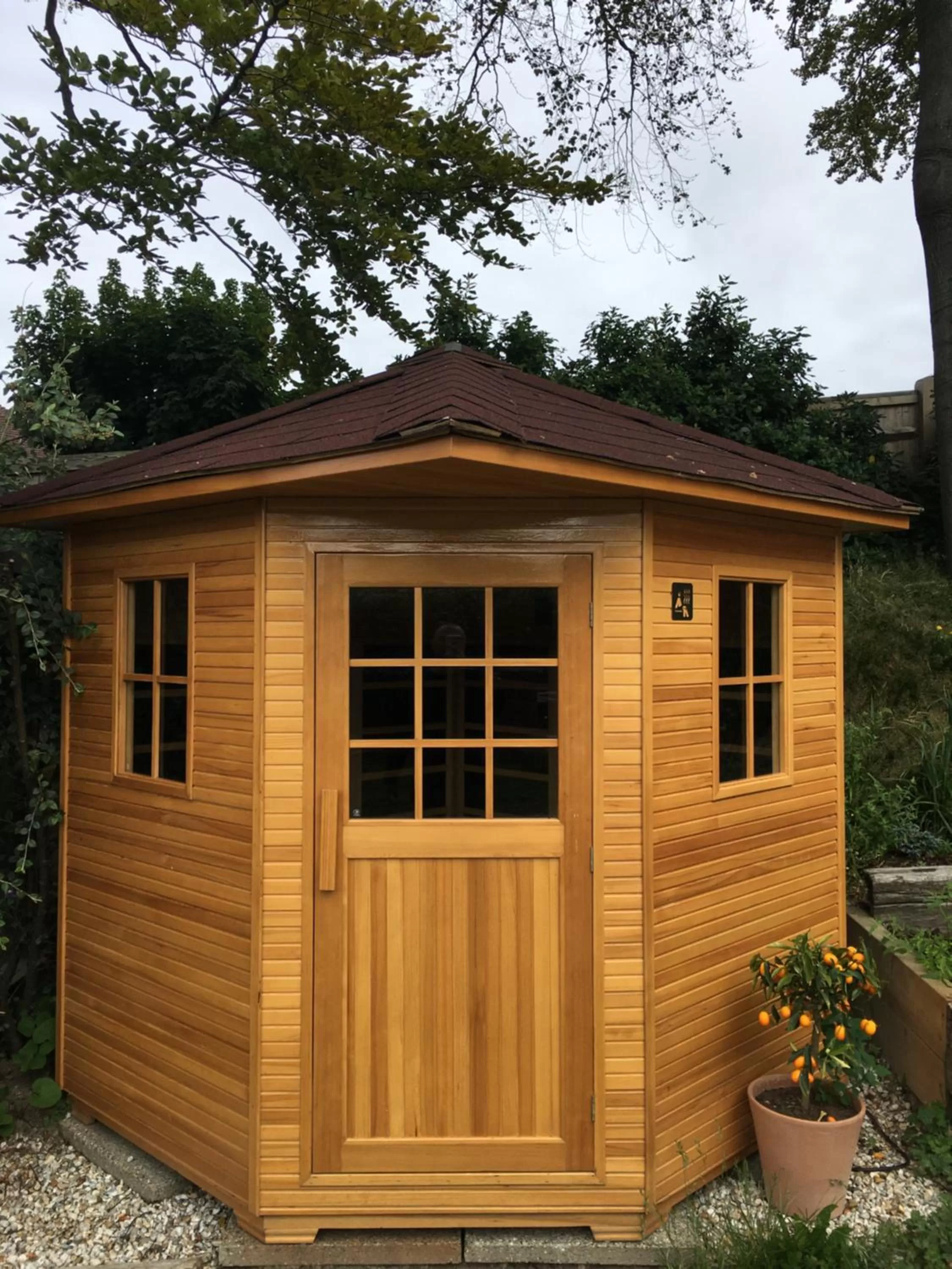 Sauna in NORTHRISE RETREAT