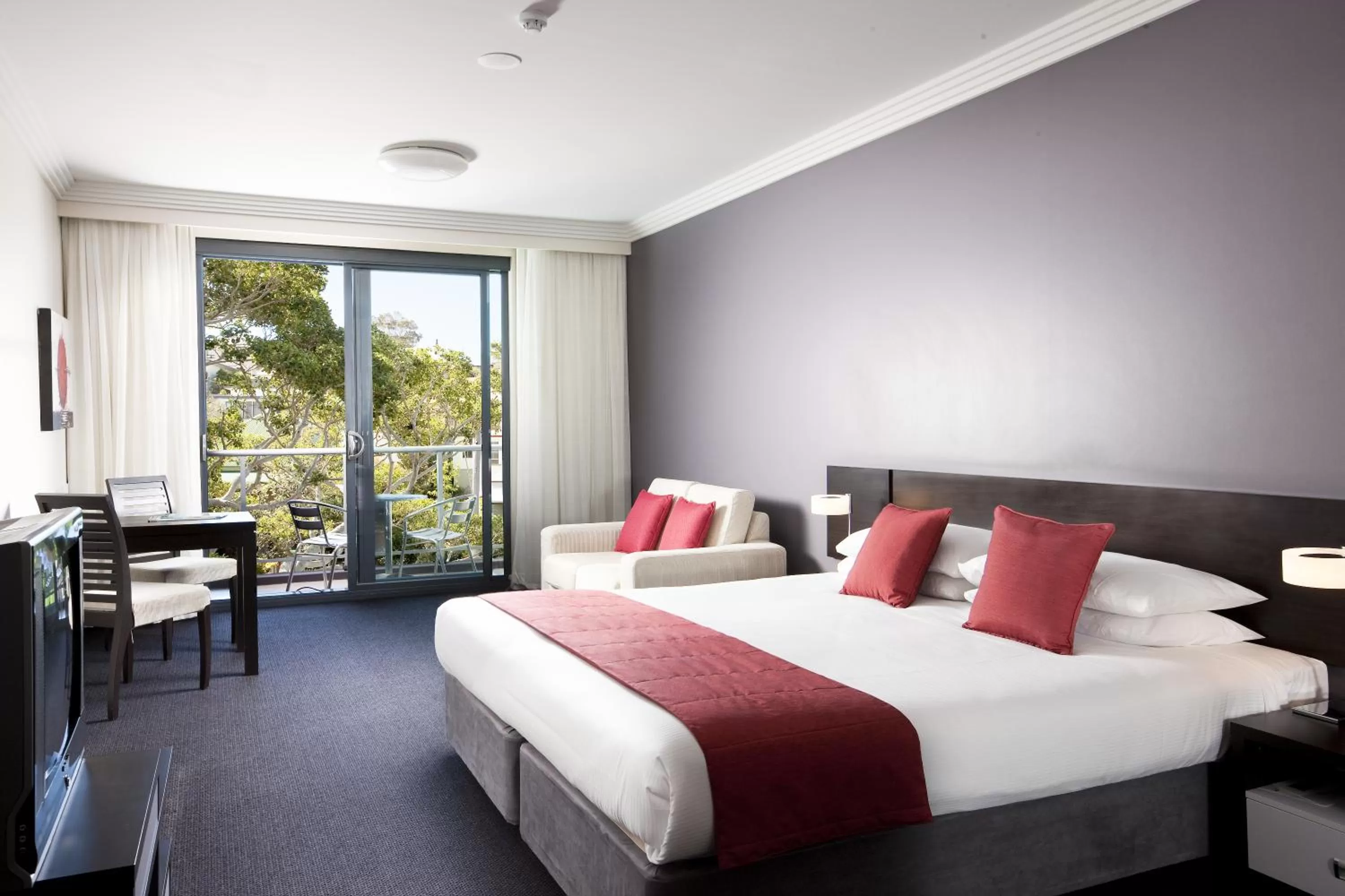 Superior King or Twin Room with Balcony in The Sebel Kiama