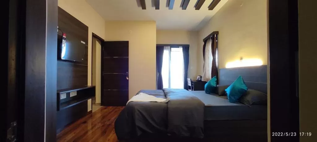 Bedroom, Bed in Cloud Walk