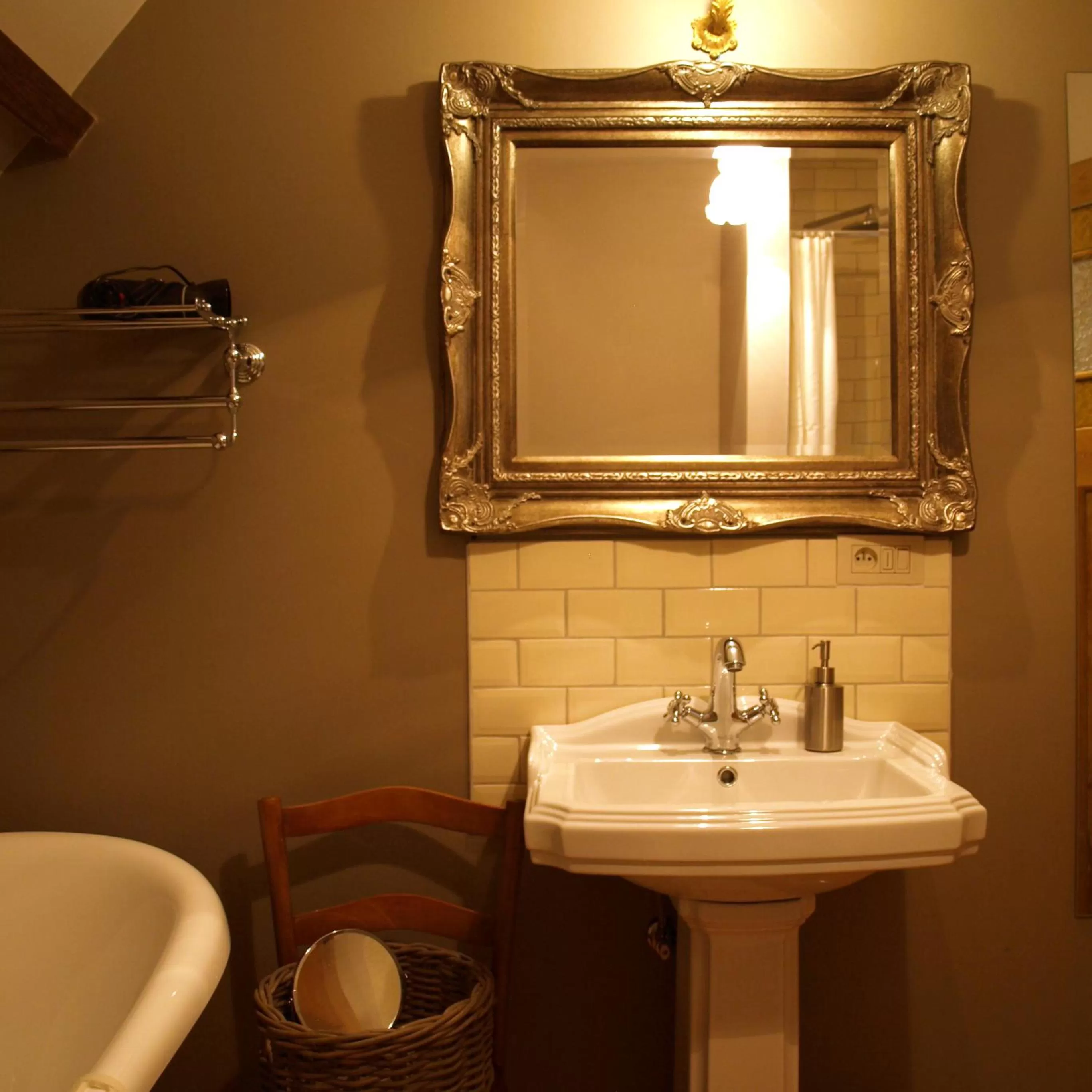 Bathroom in B&B Pastorie van Merkem