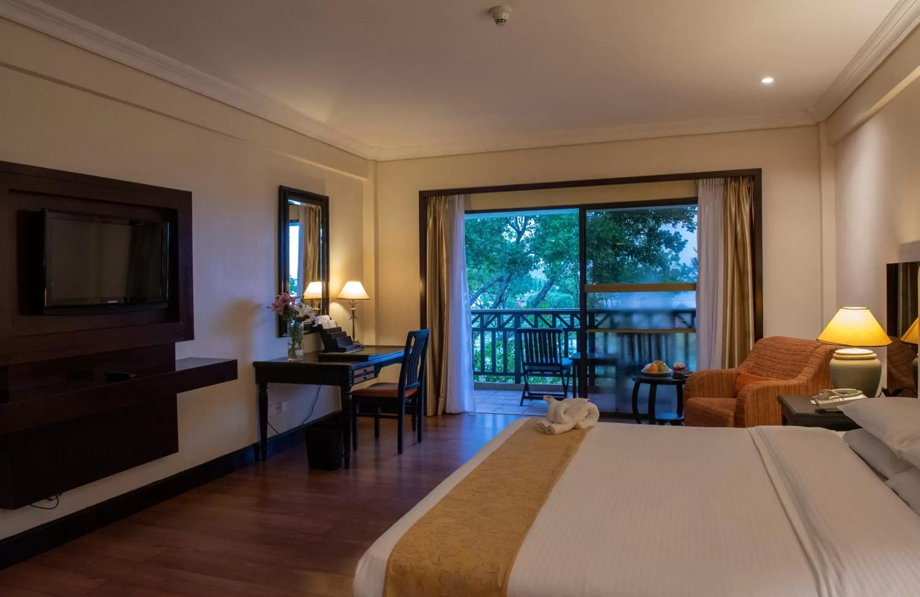 Ocean Panorama Deluxe Double or Twin Room in Nexus Resort & Spa Karambunai Ocean Panorama Deluxe Double or Twin Room in Nexus Resort & Spa Karambunai