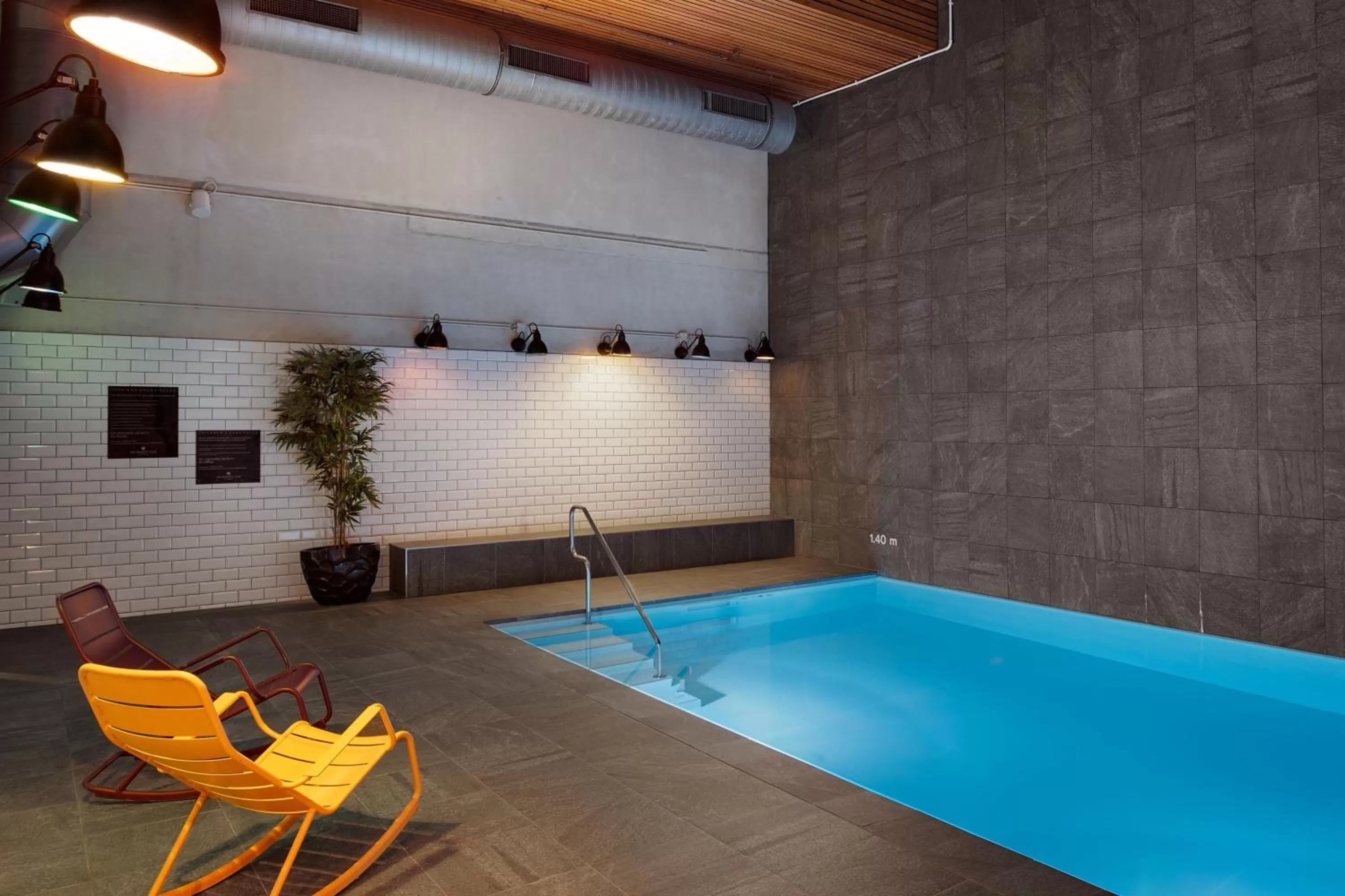 Swimming pool in Residence Inn by Marriott Amsterdam Houthavens