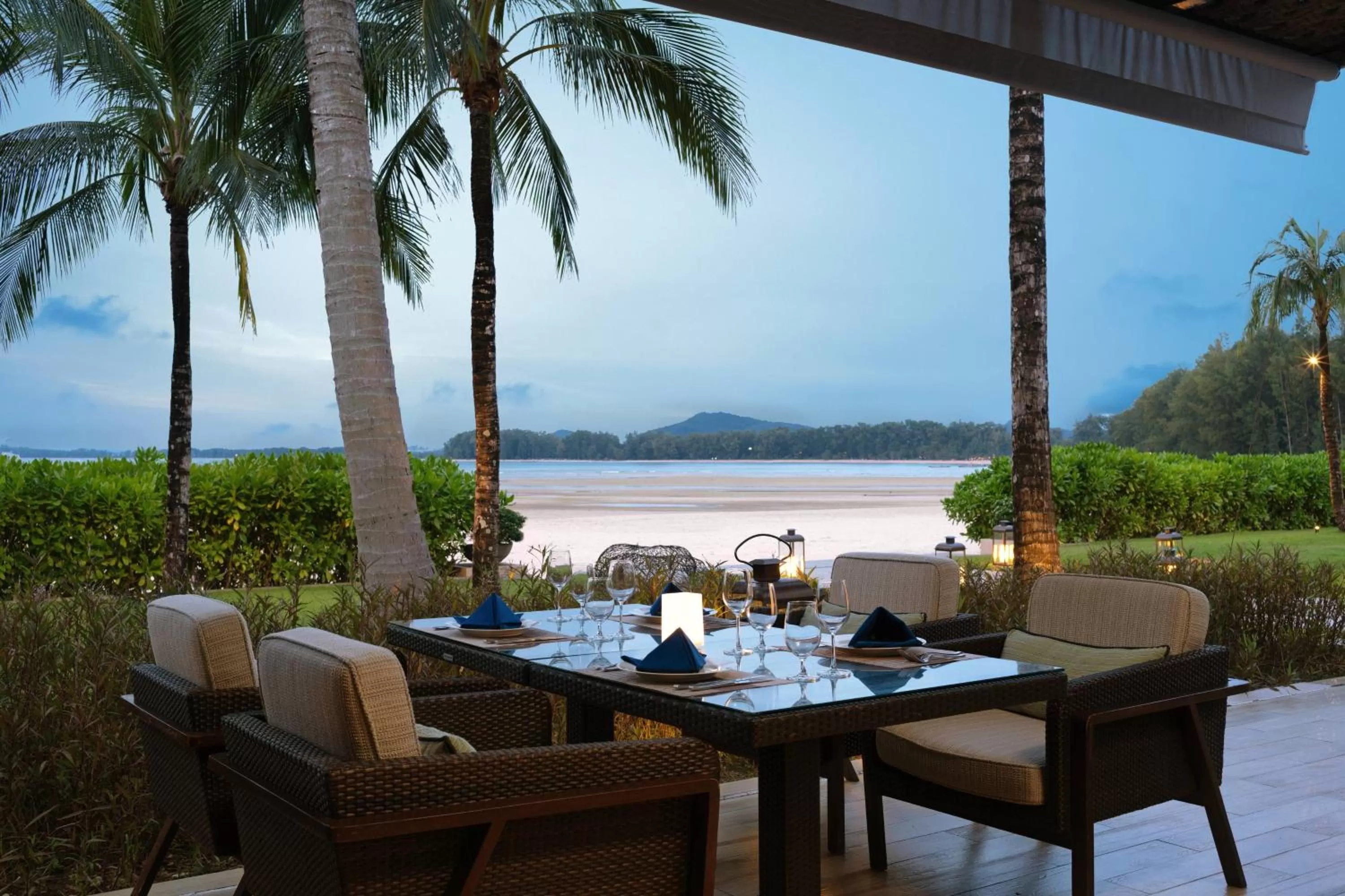 Restaurant/places to eat in Phuket Marriott Resort and Spa, Nai Yang Beach