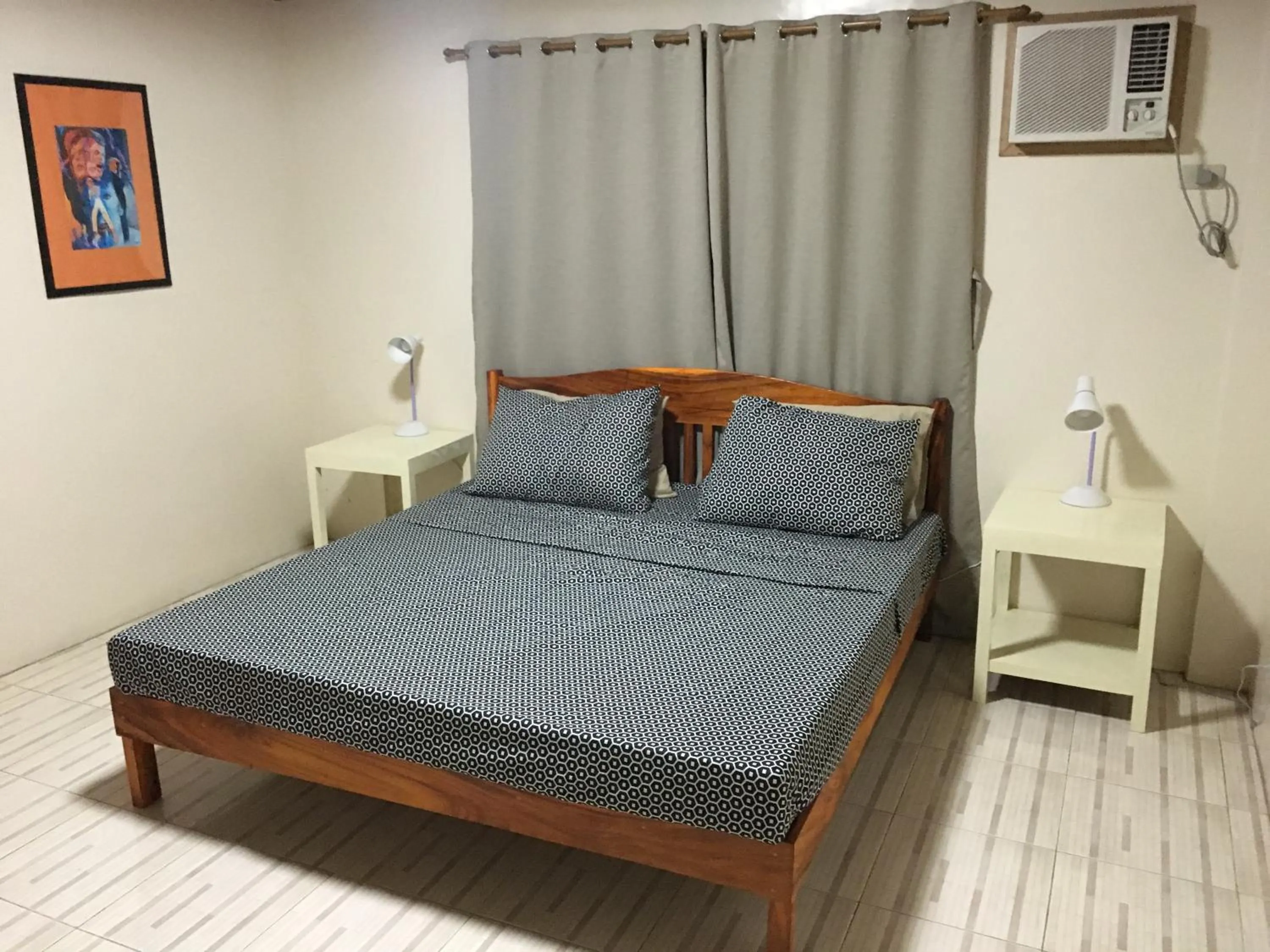 Staff, Bed in Stardust Beach Hotel