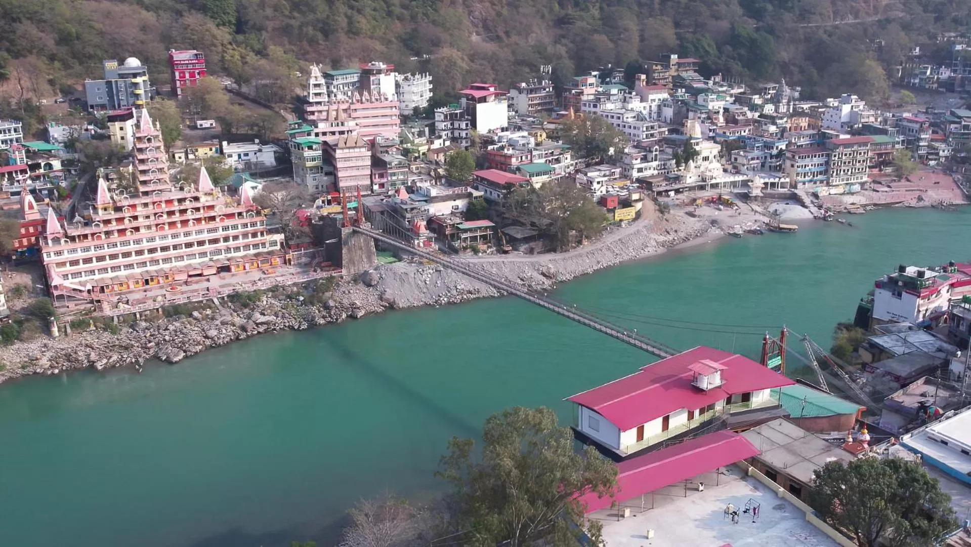 Lake view in Tapovan New Residency - 5 minutes walk to Laxman jhula