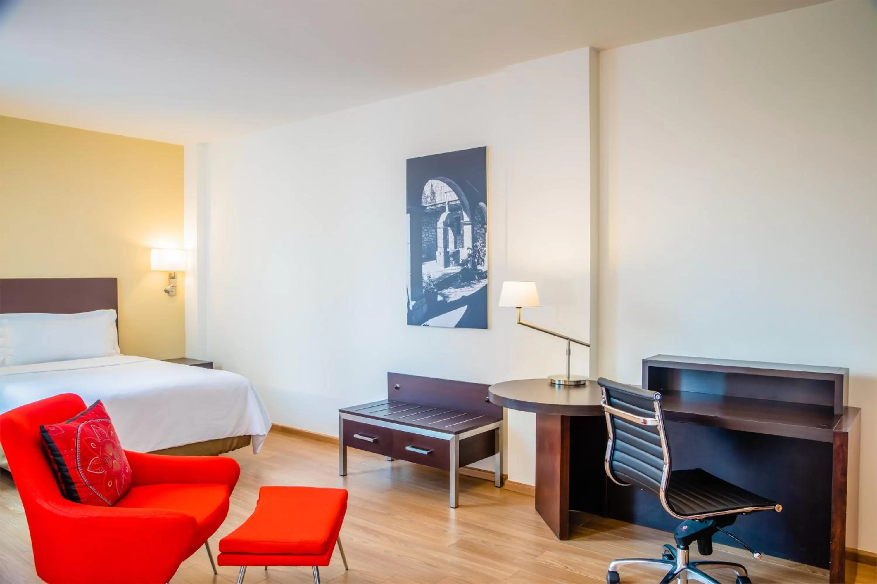 King Room in Fiesta Inn Perinorte