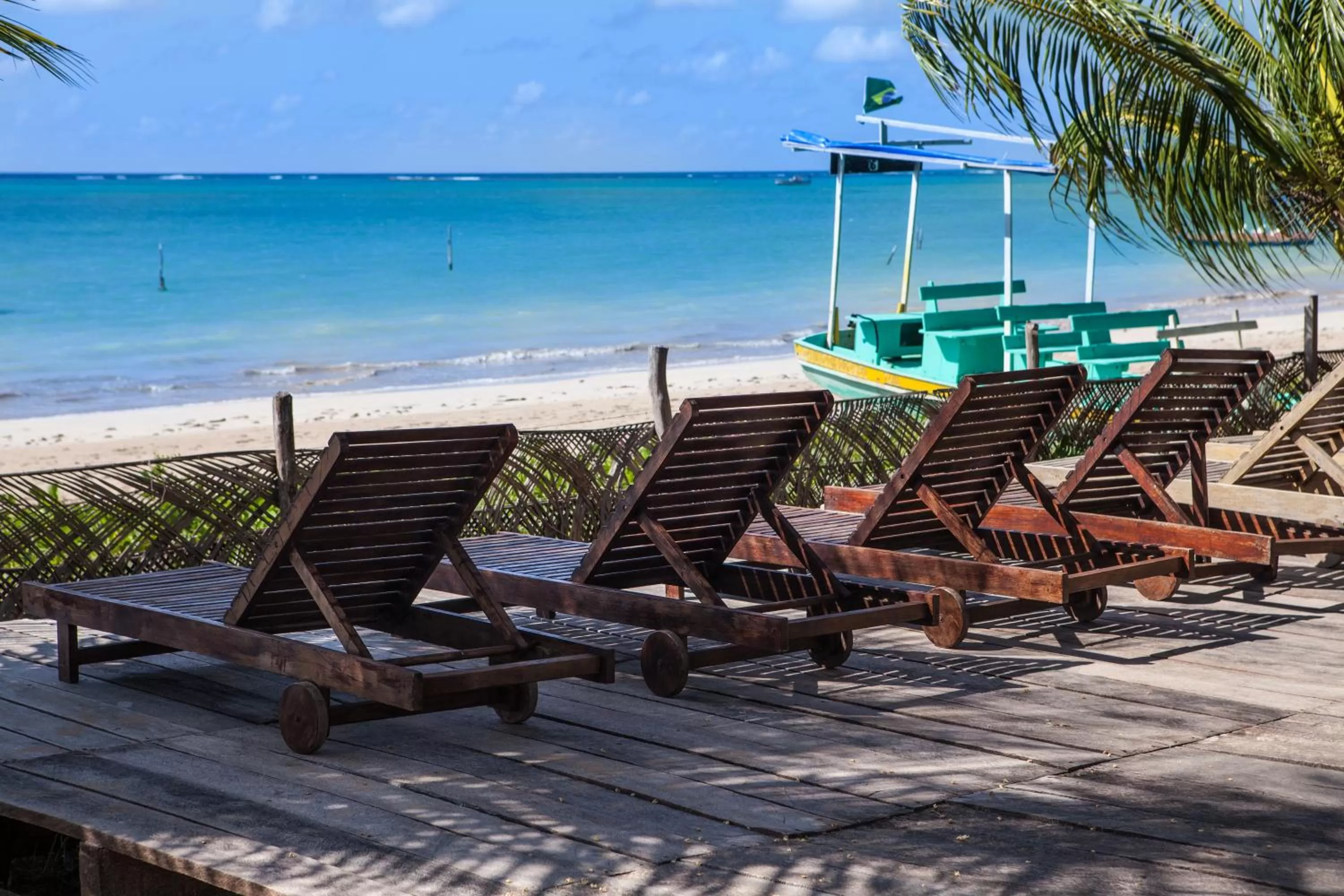 Garden, Beach in Pousada e Restaurante Encanto das Águas