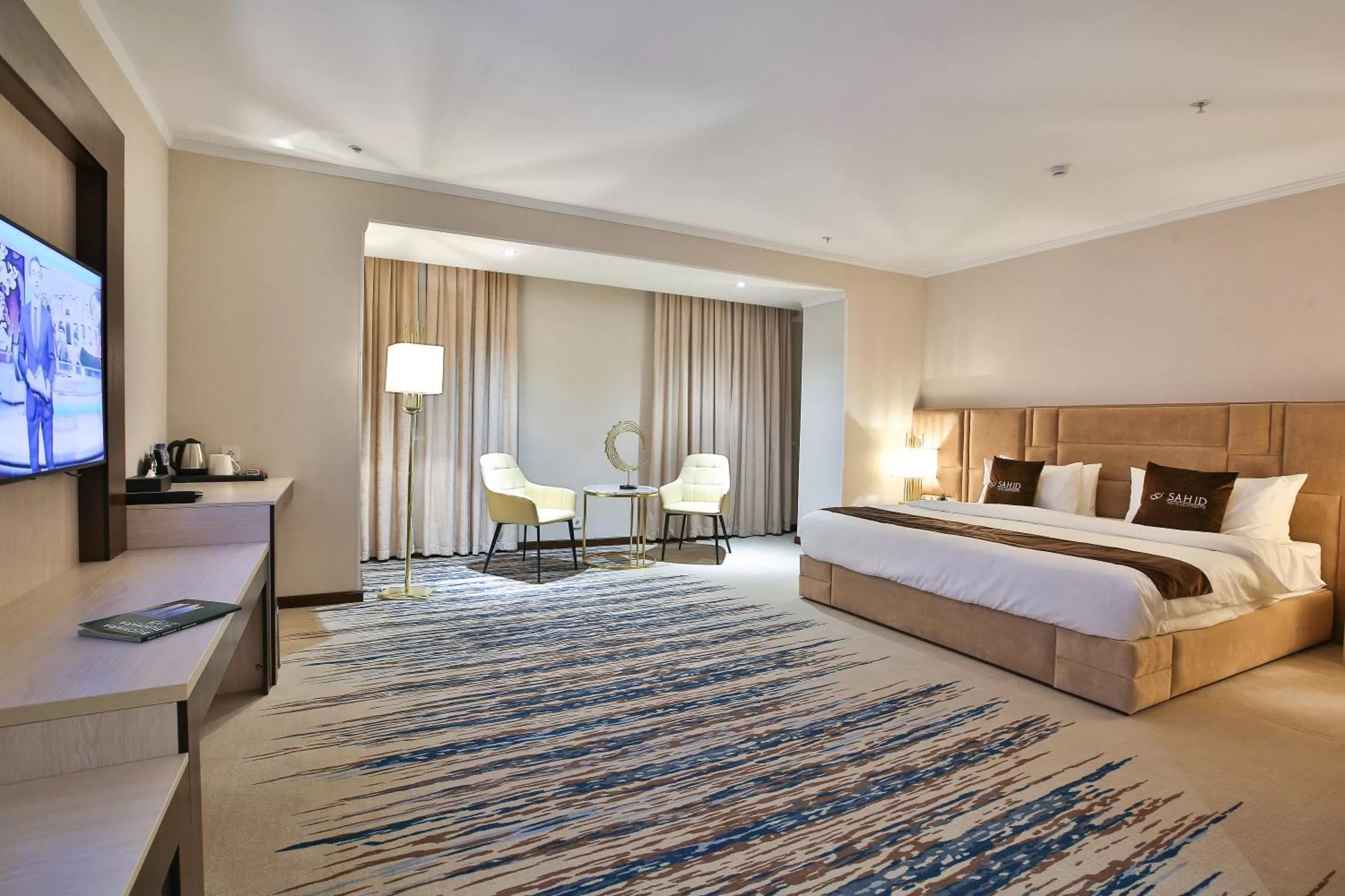 Bedroom, Bed in Sahid Zarafshon