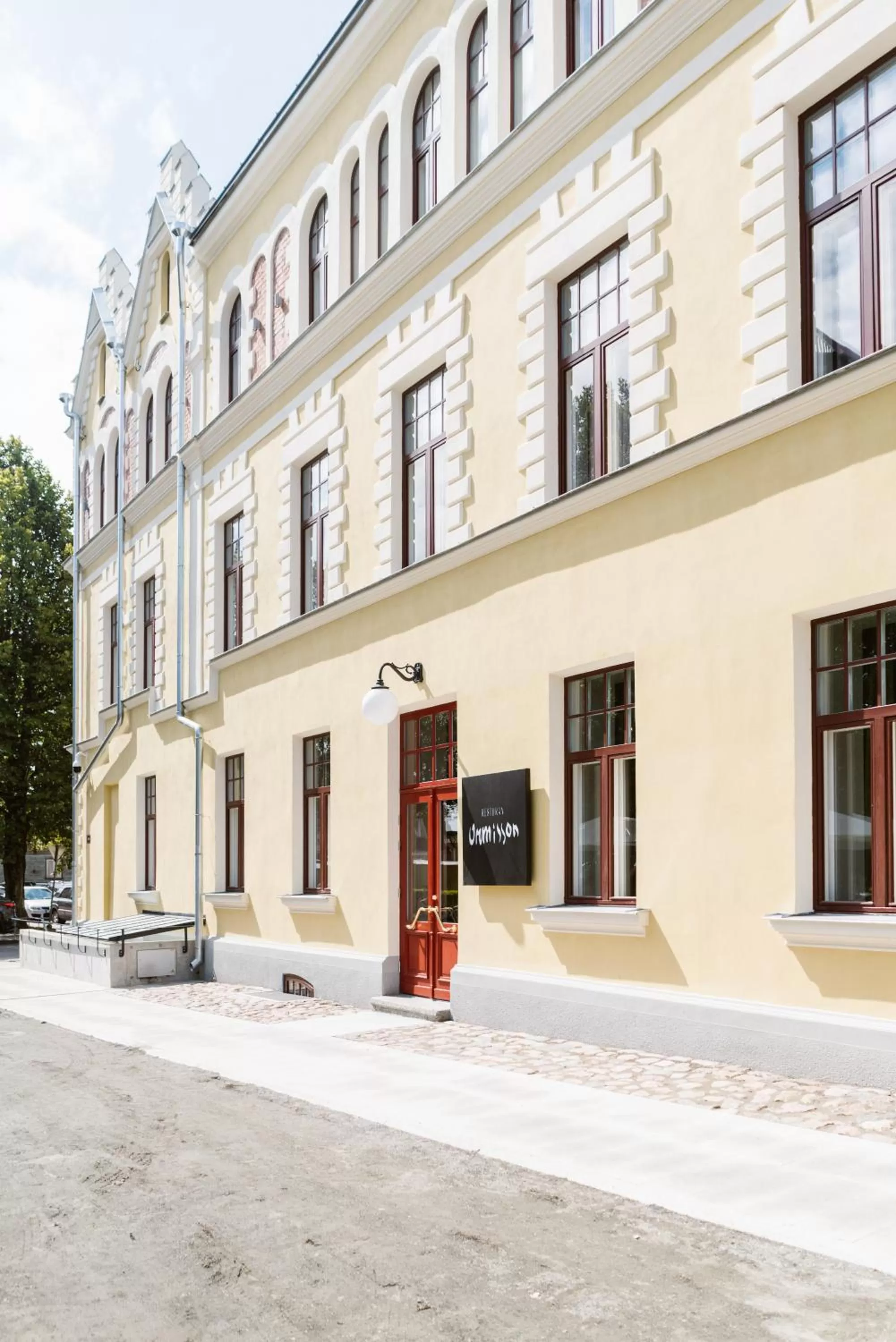 Facade/entrance in Park Hotel Viljandi