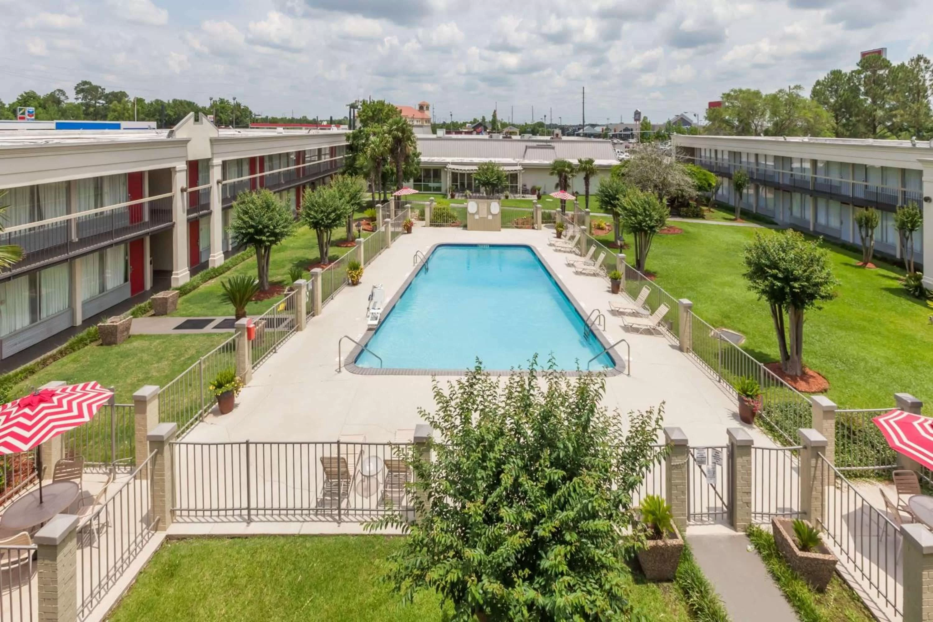 On site in Ramada by Wyndham New Iberia